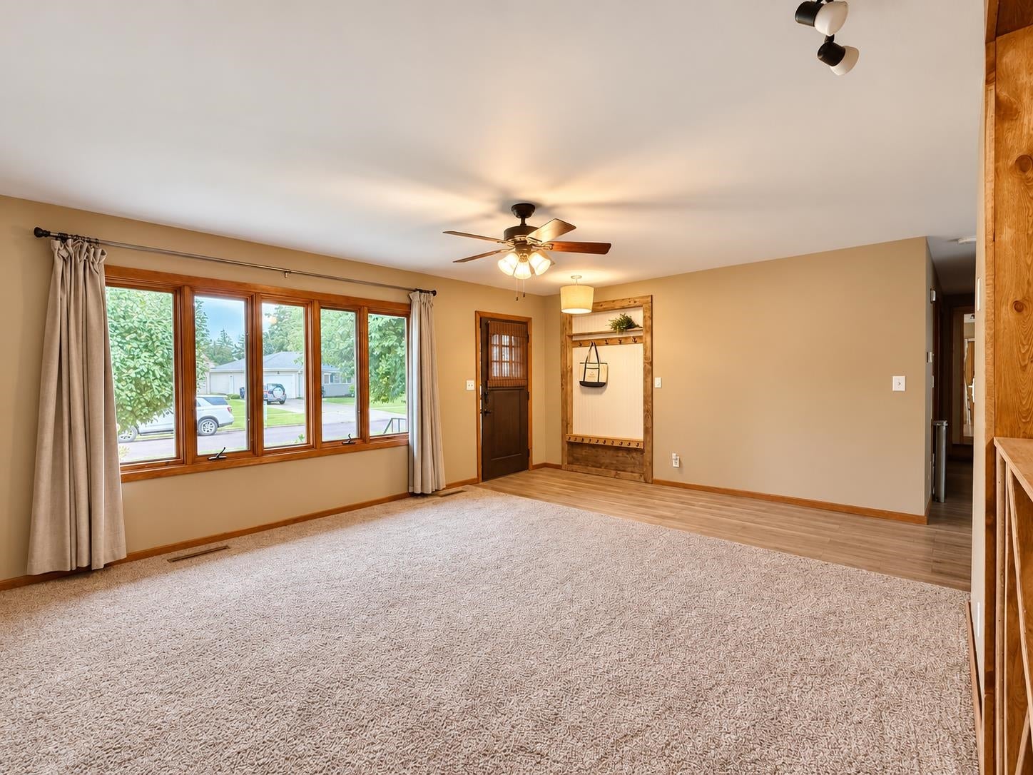 533 Prospect Drive - Photo 4