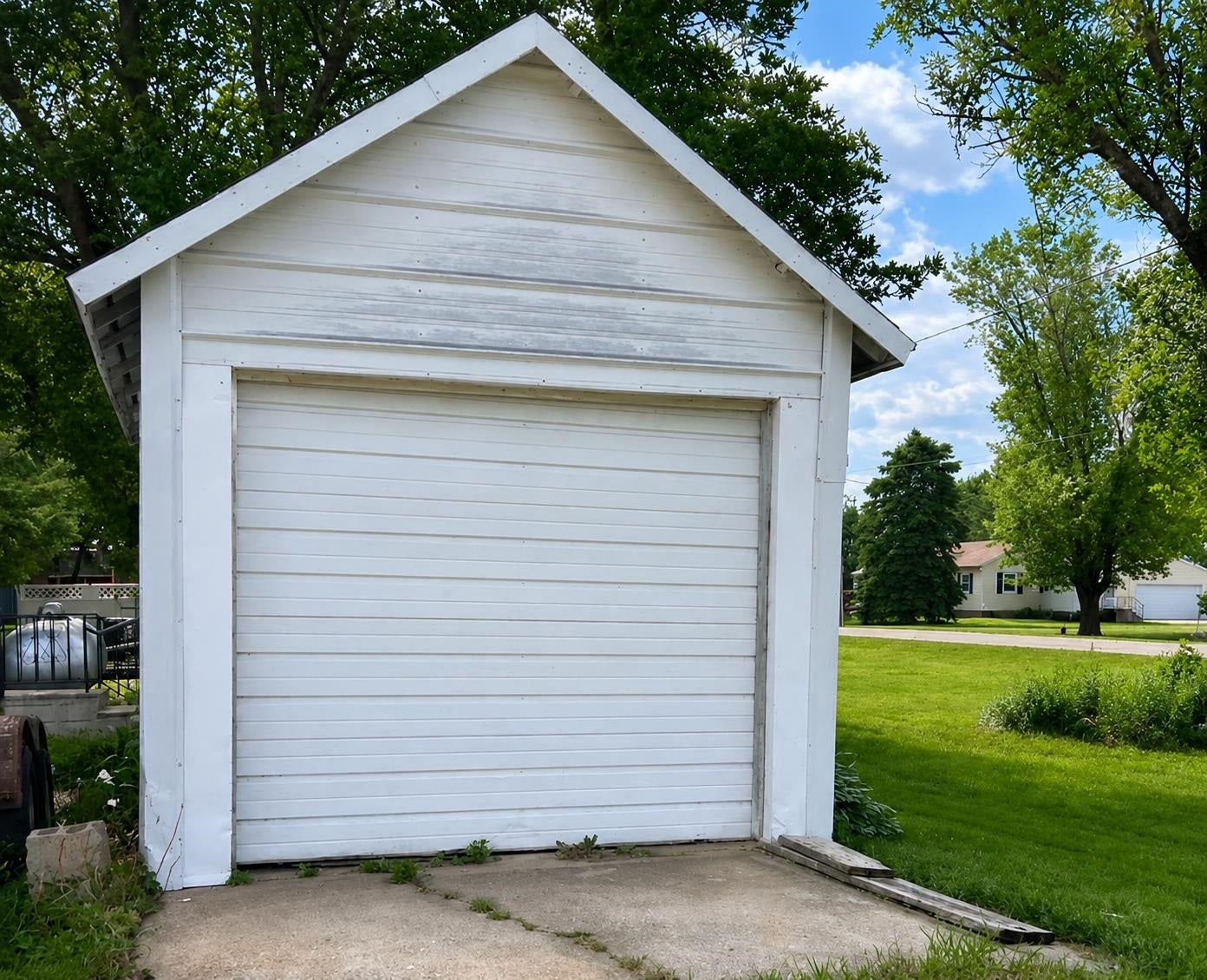 106 2nd Street - Photo 2