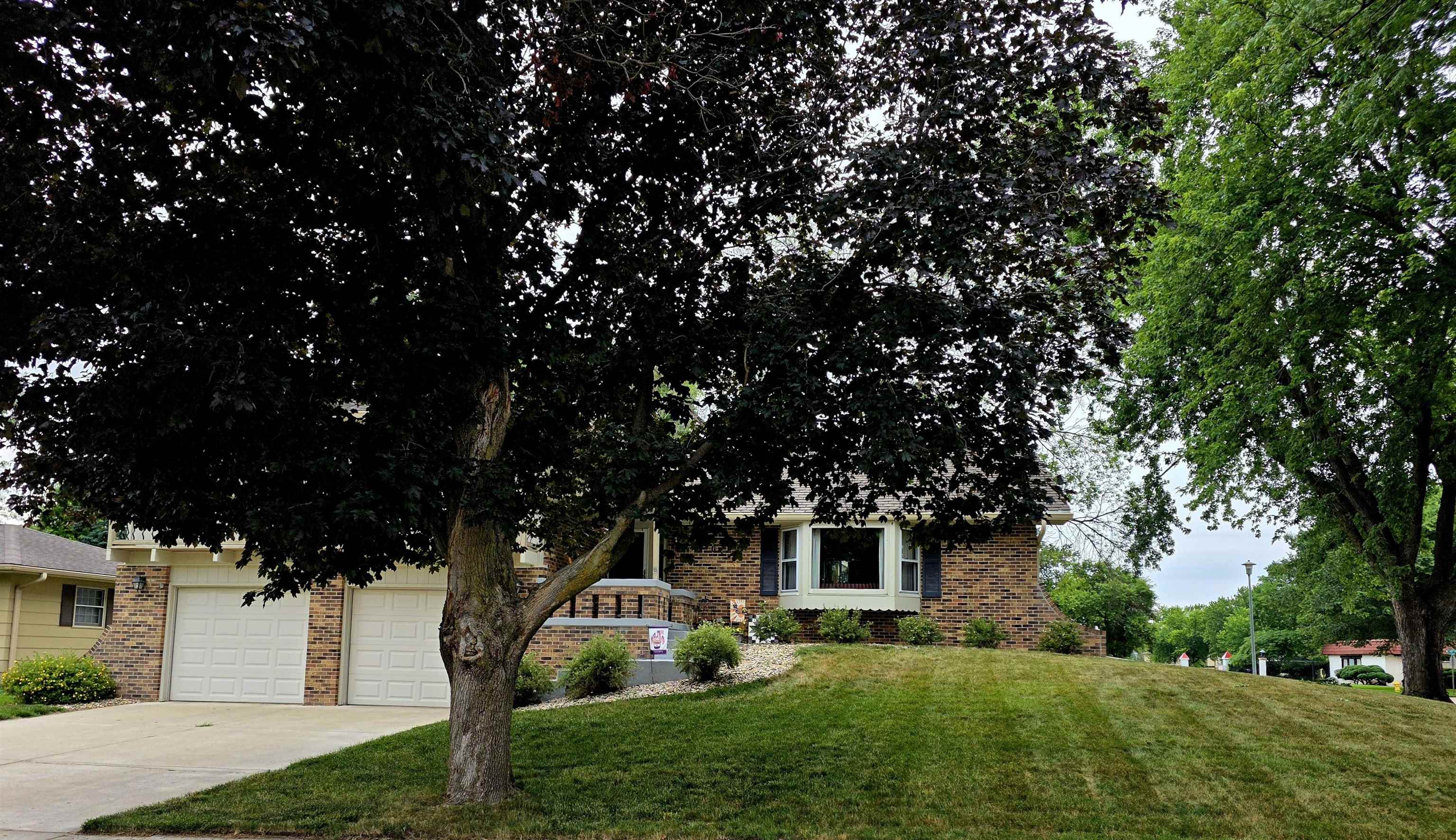 1103 Michaels Court - Photo 3