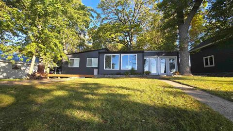 Photo of 24641 McClelland Drive, Spirit Lake, IA 51360 (MLS # 251252)