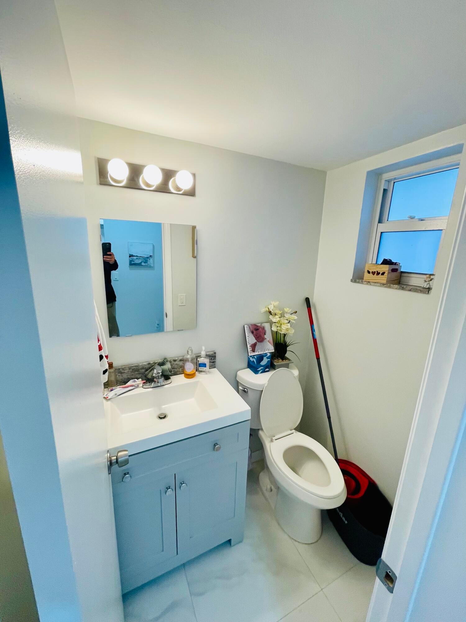 1333 E HALLANDALE BEACH Boulevard 302