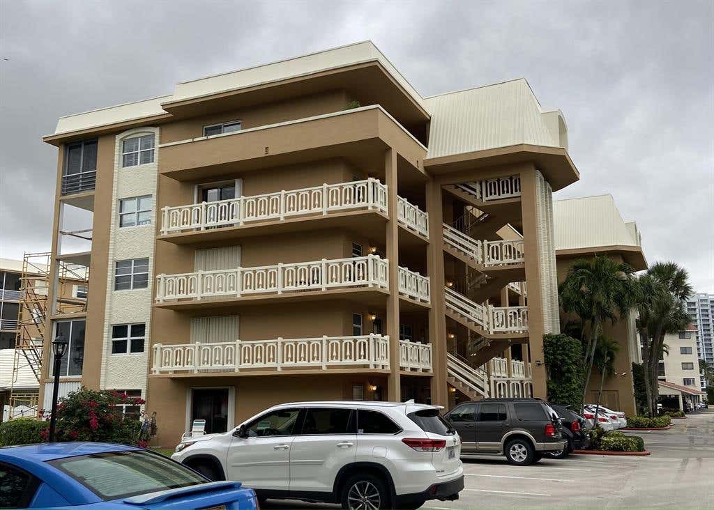 Photo of 304 Golfview Road #308, North Palm Beach, FL 33408 (MLS # R10758673)