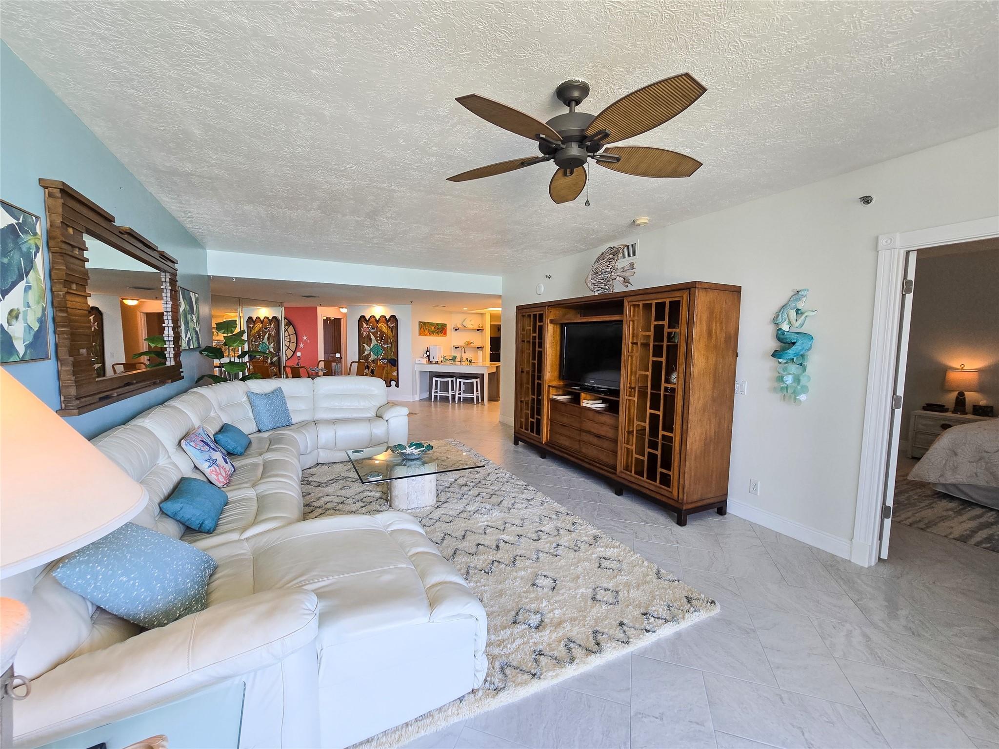 Tiara Towers Condo - Residential Lease