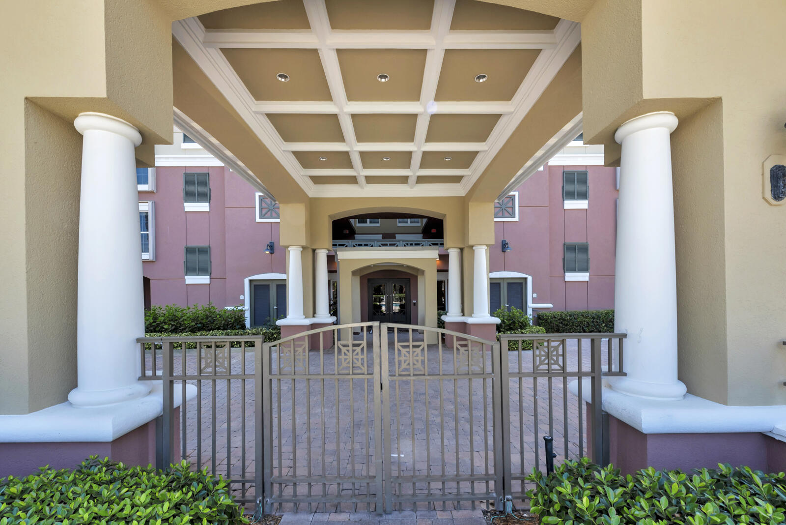 Grand Iles of North Hutchinson Island - Residential