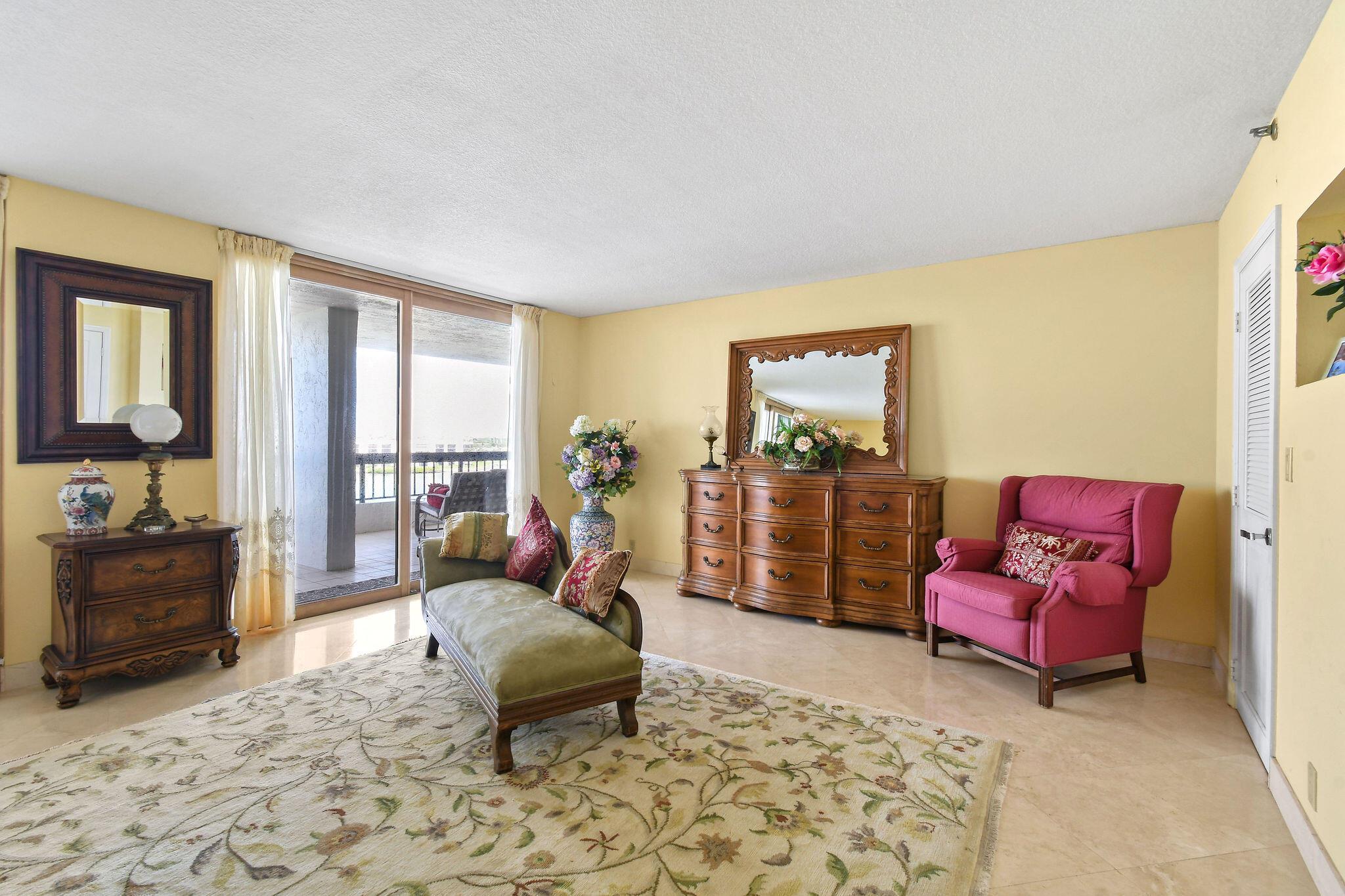 PASSAGES OF JUPITER ISLAN - Residential