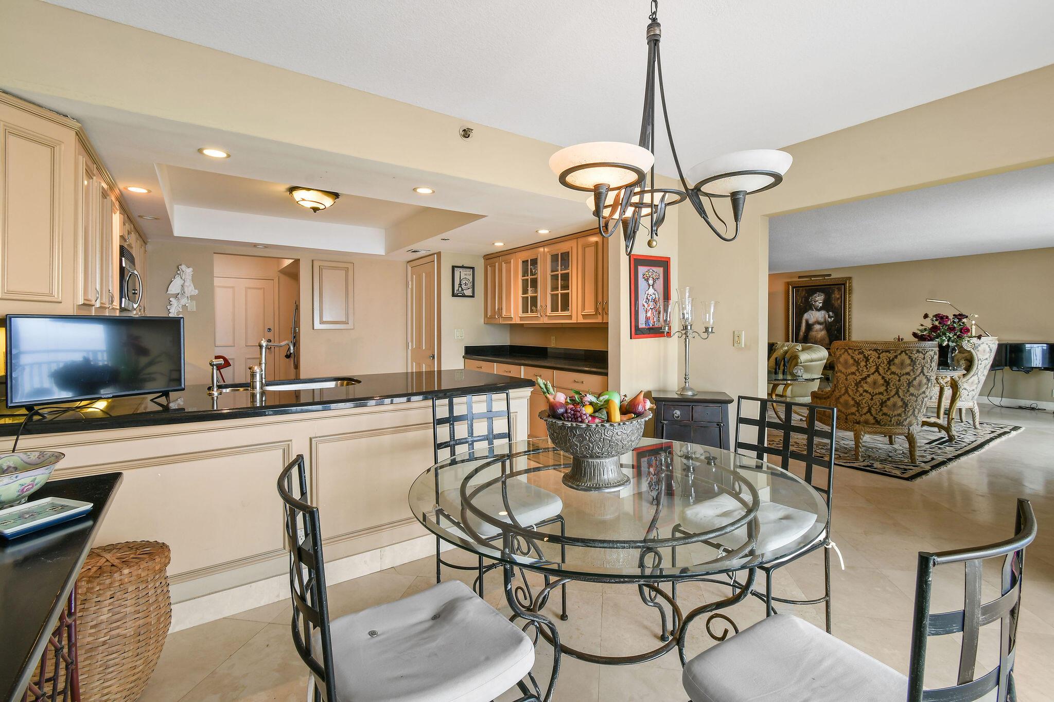 PASSAGES OF JUPITER ISLAN - Residential