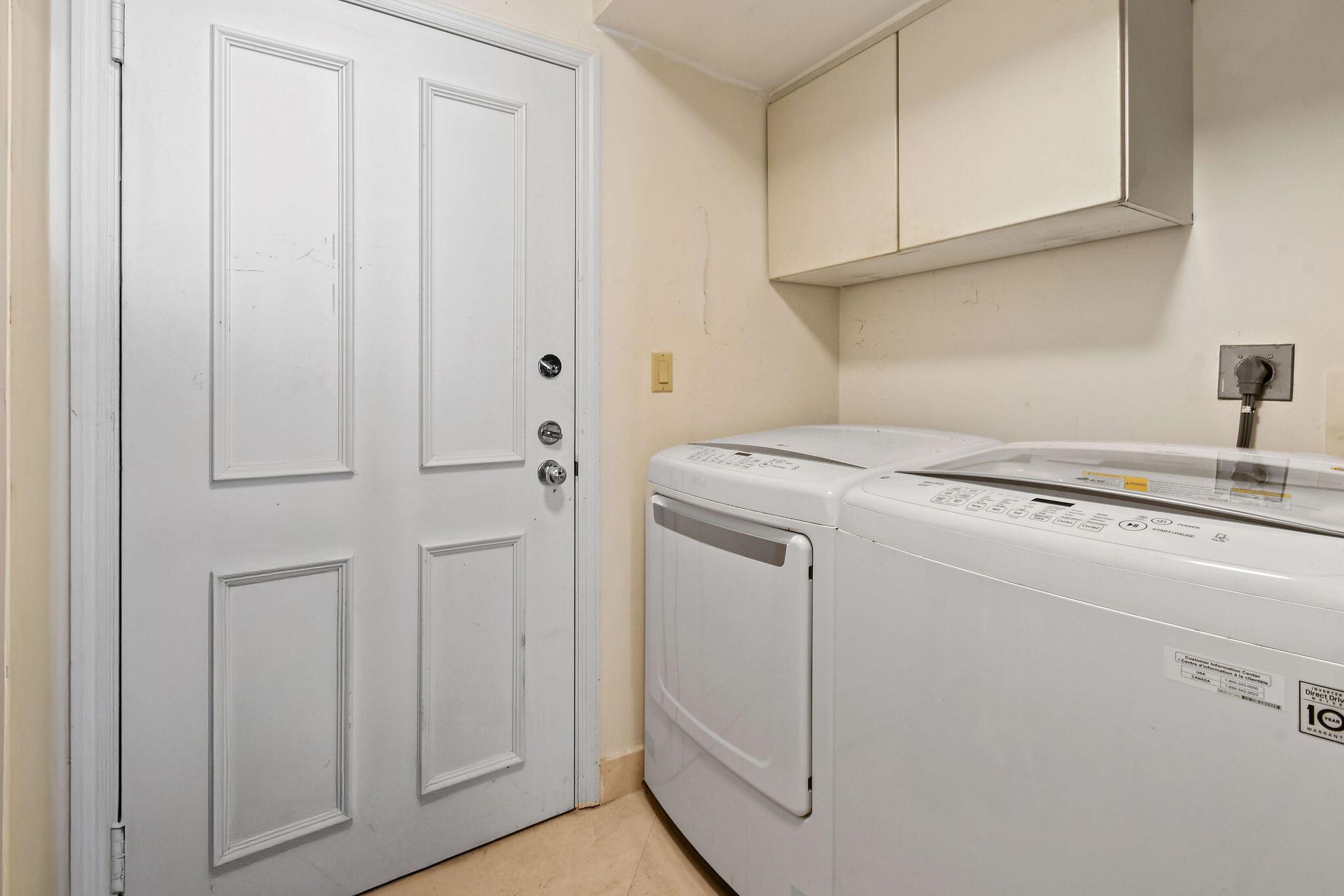 PASSAGES OF JUPITER ISLAN - Residential