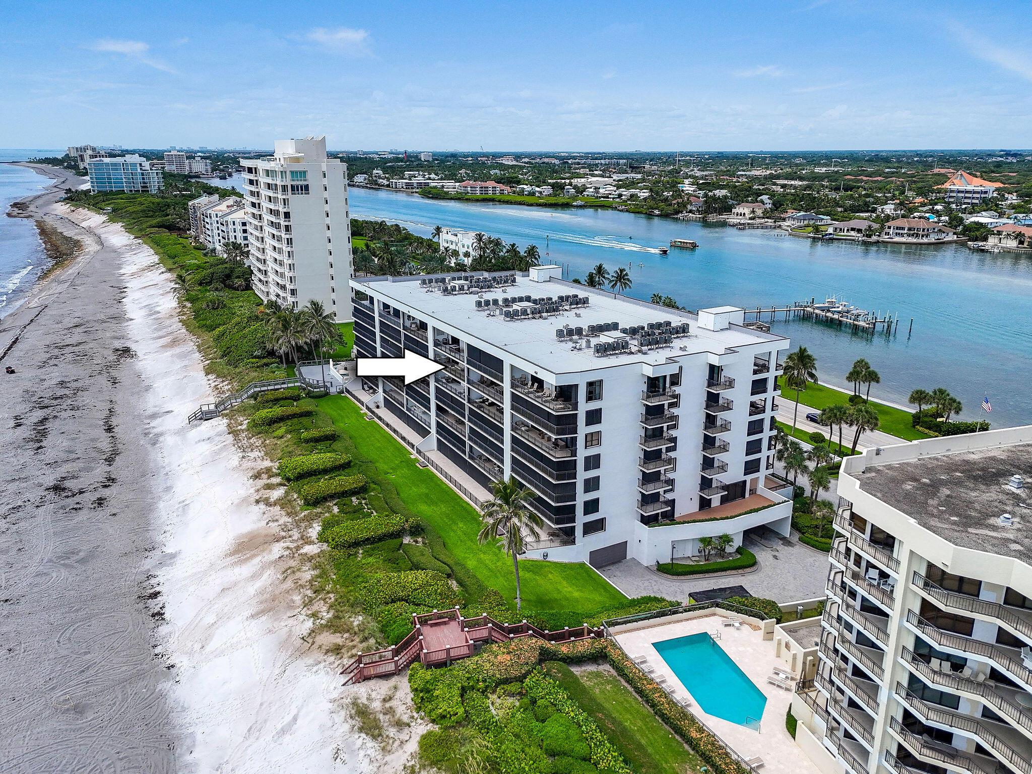 PASSAGES OF JUPITER ISLAN - Residential