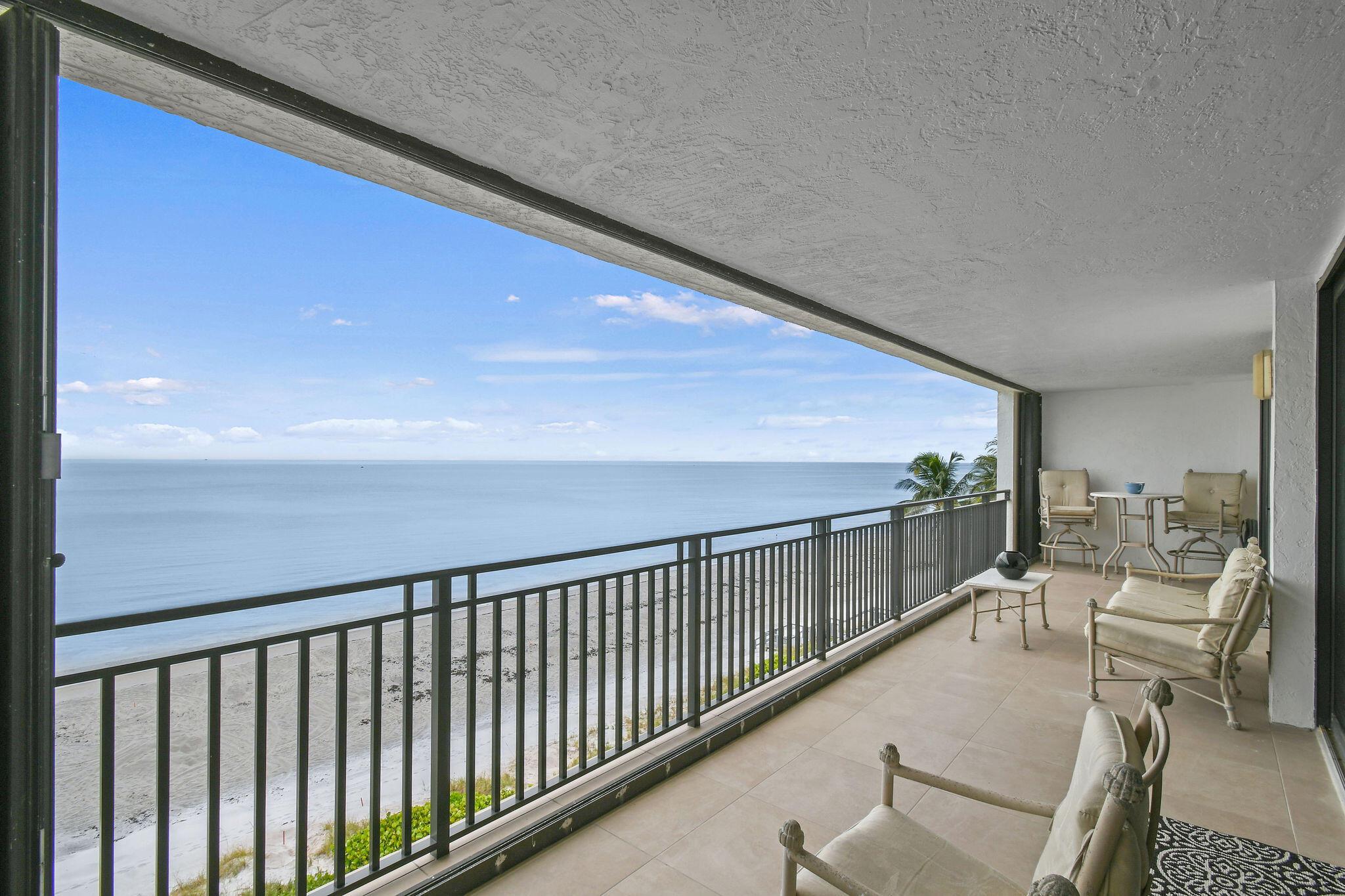 PASSAGES OF JUPITER ISLAN - Residential