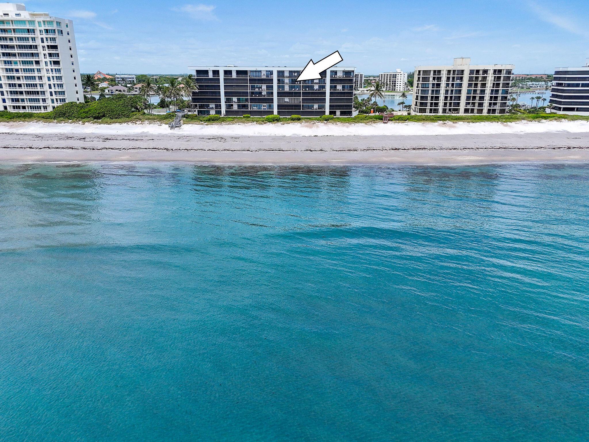 PASSAGES OF JUPITER ISLAN - Residential