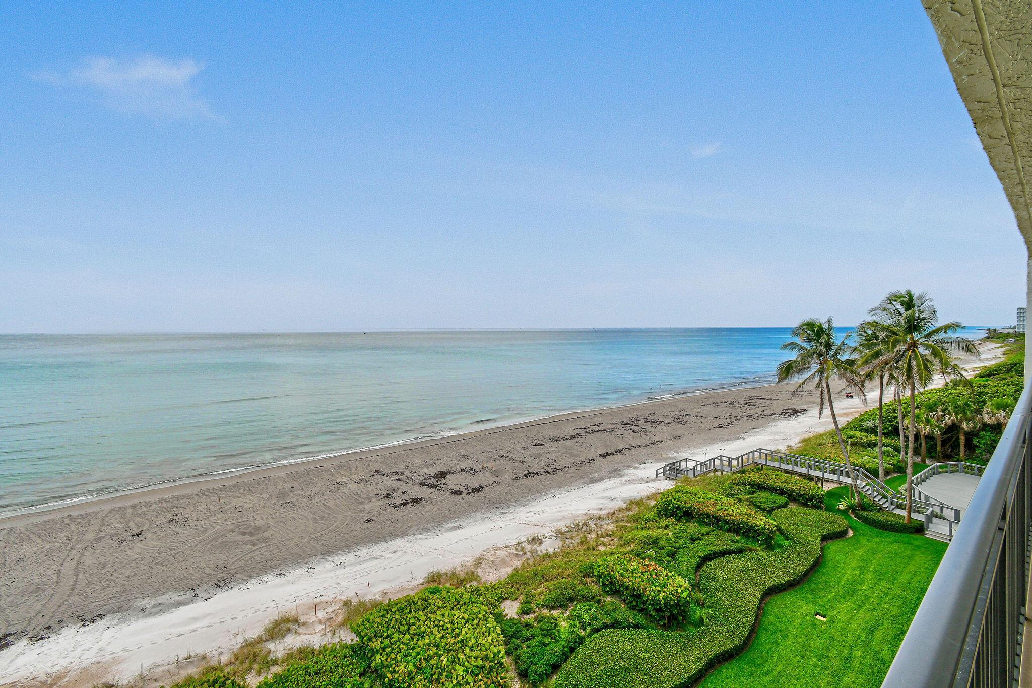 PASSAGES OF JUPITER ISLAN - Residential