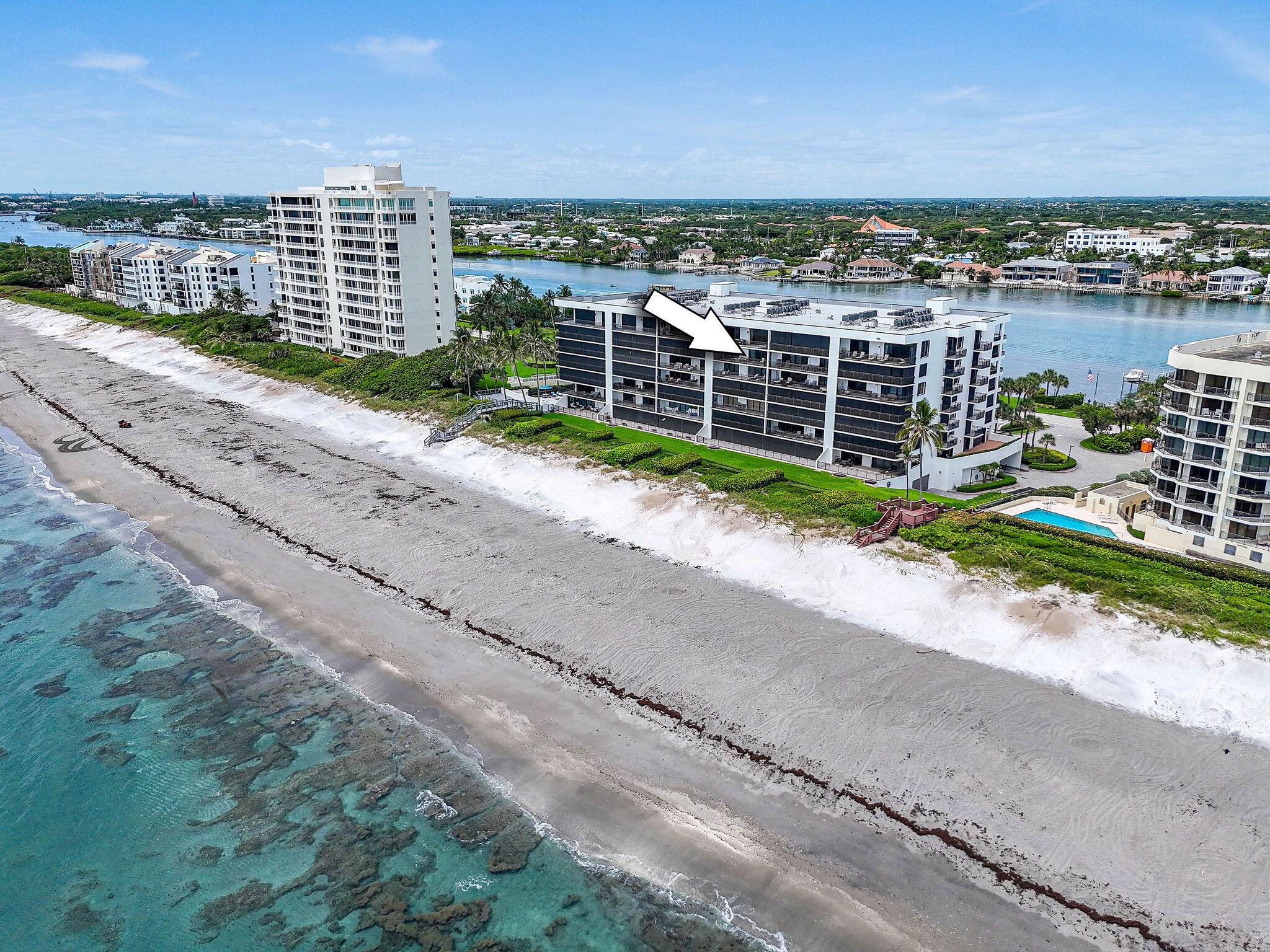 PASSAGES OF JUPITER ISLAN - Residential