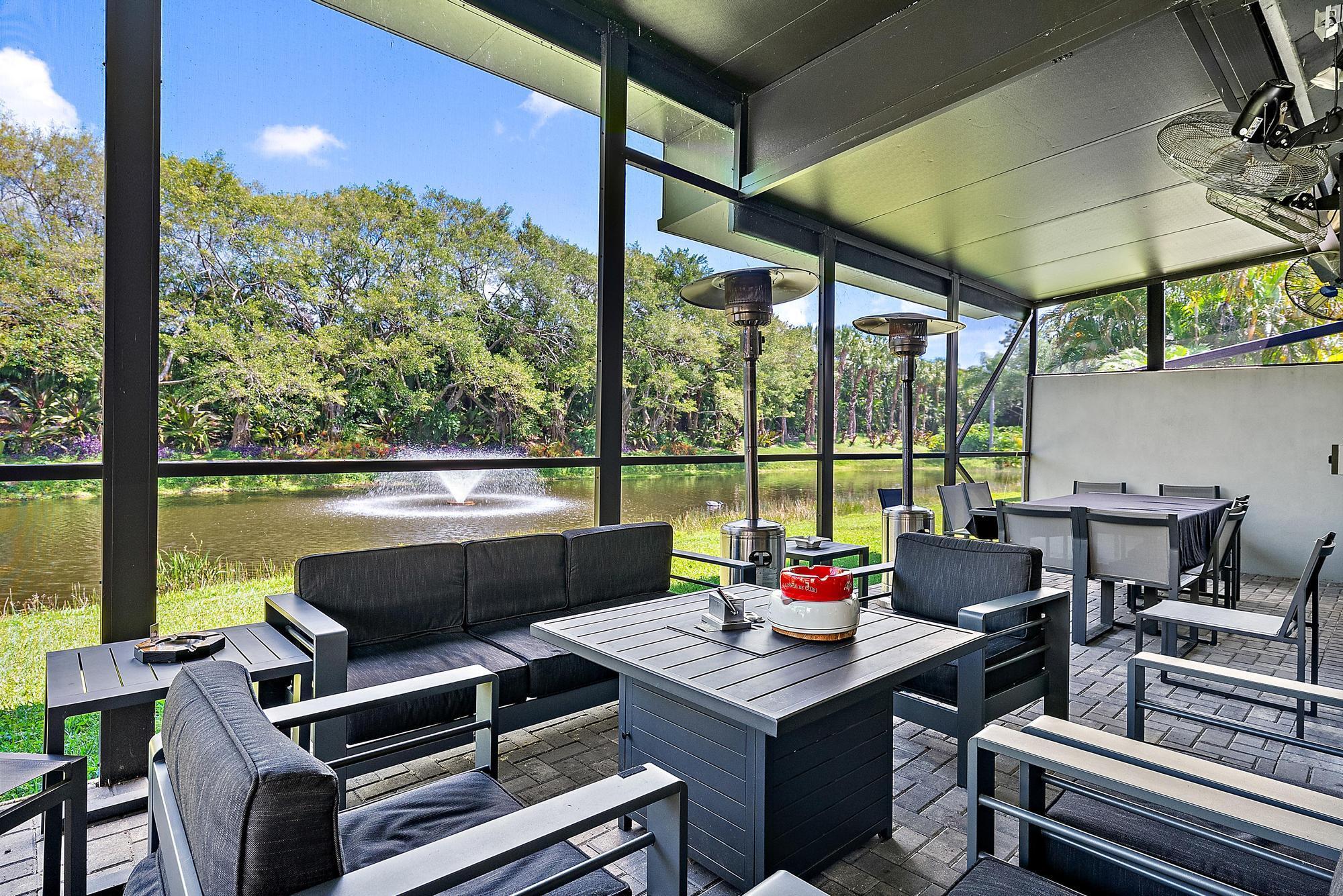 IBIS GOLF AND COUNTRY CLU - Residential