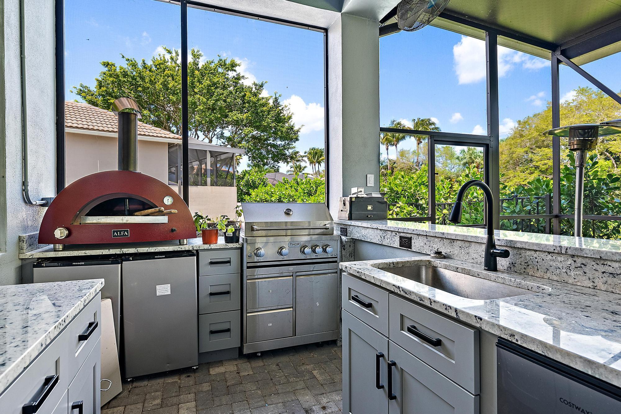 IBIS GOLF AND COUNTRY CLU - Residential