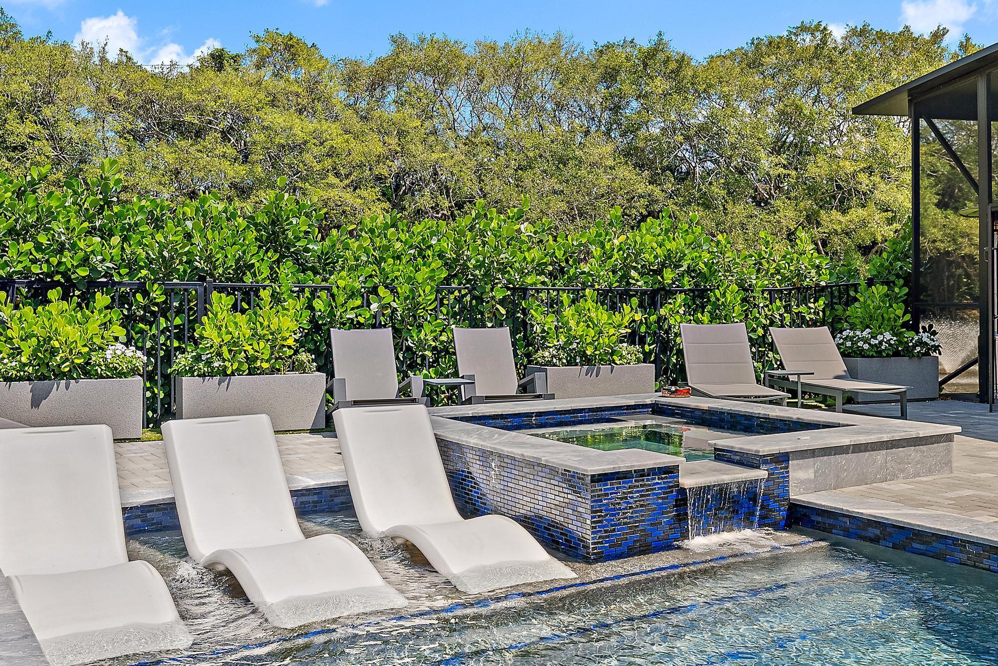 IBIS GOLF AND COUNTRY CLU - Residential