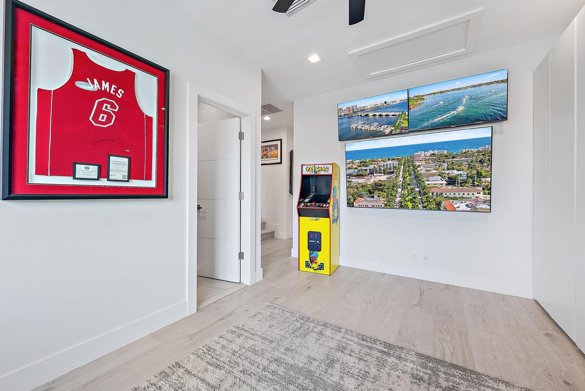 IBIS GOLF AND COUNTRY CLU - Residential