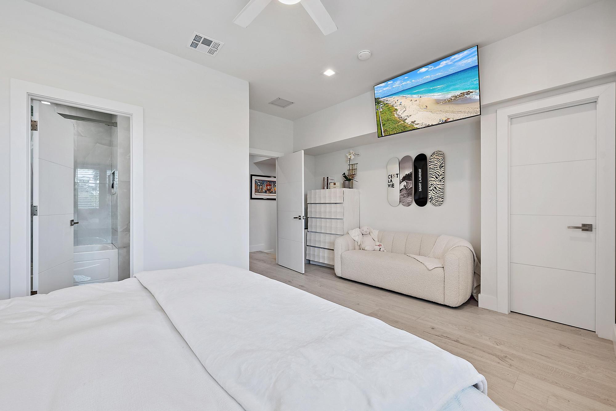 IBIS GOLF AND COUNTRY CLU - Residential