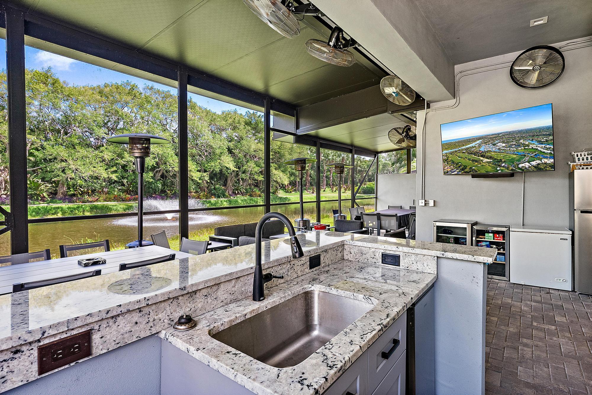 IBIS GOLF AND COUNTRY CLU - Residential