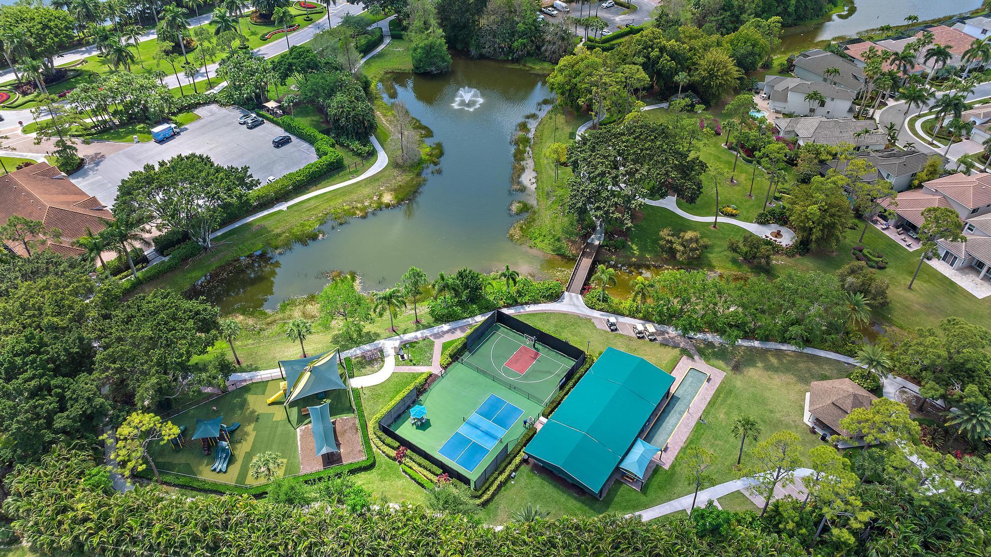 IBIS GOLF AND COUNTRY CLU - Residential