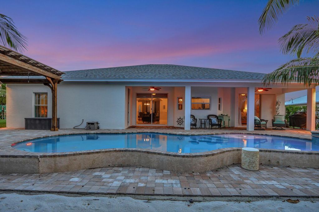 Photo of 494 SW South Quick Circle, Port Saint Lucie, FL 34953 (MLS # R10916974)