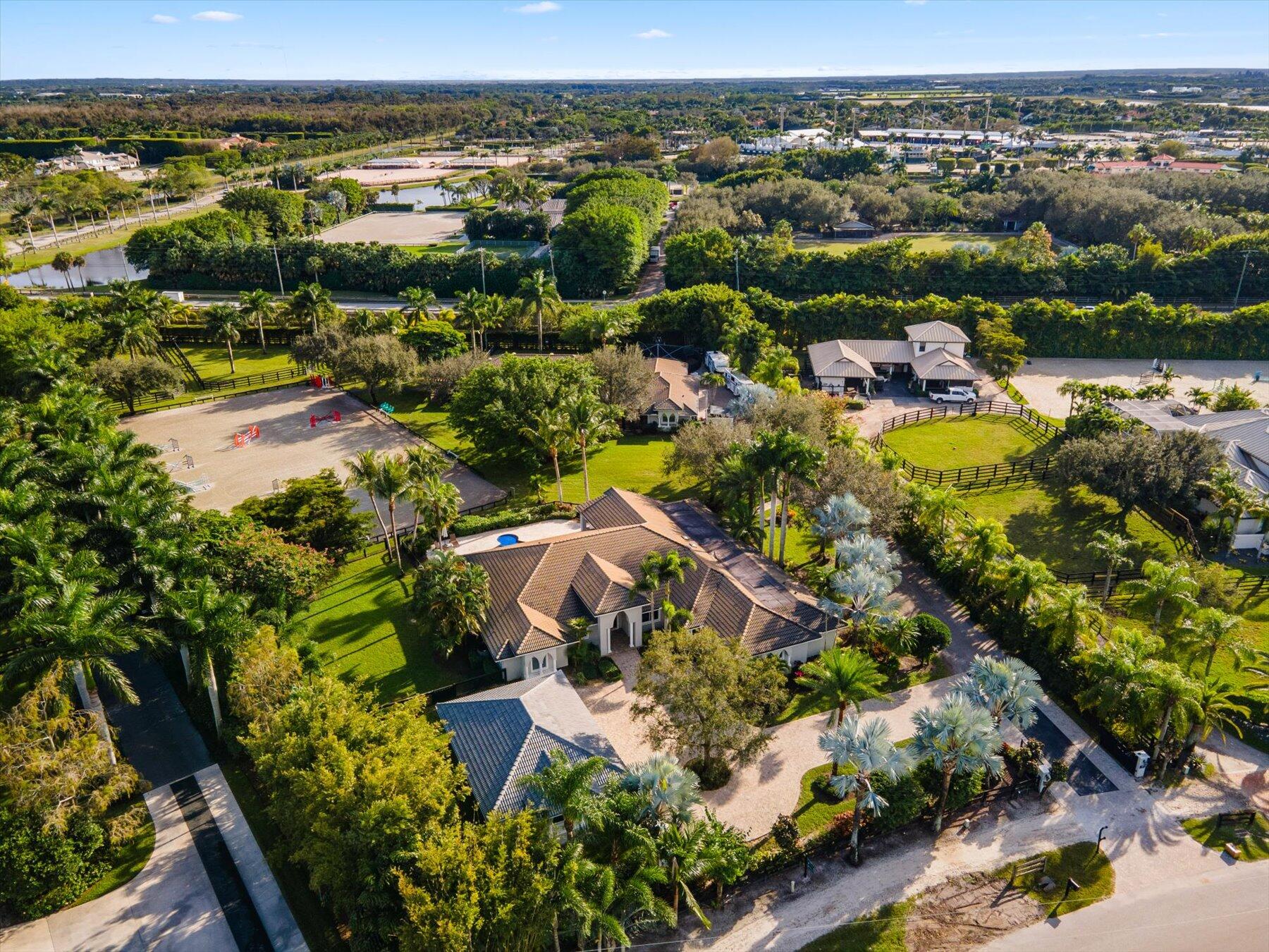 SADDLE TRAIL PARK OF WELLINGTON - Residential