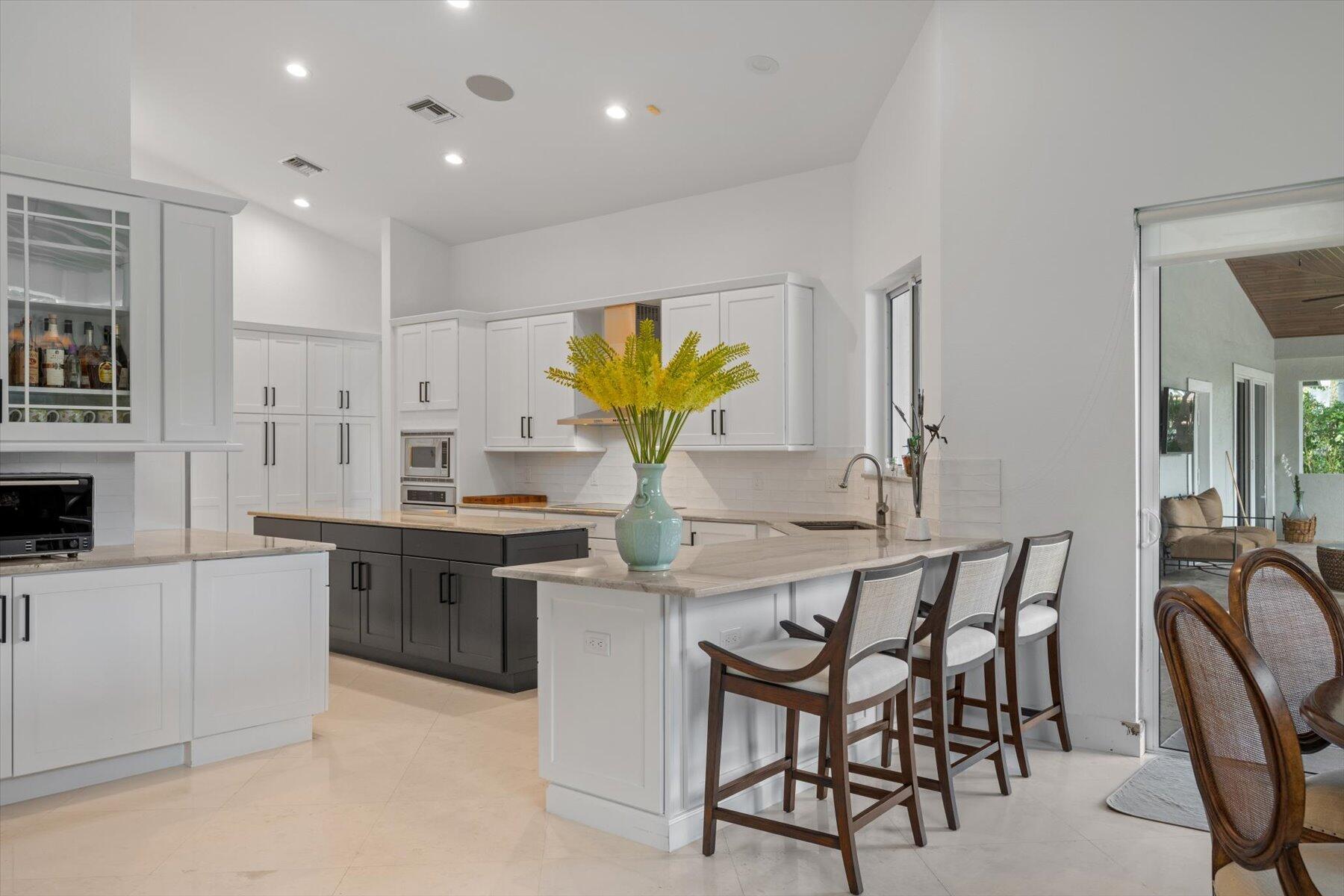 SADDLE TRAIL PARK OF WELL - Residential