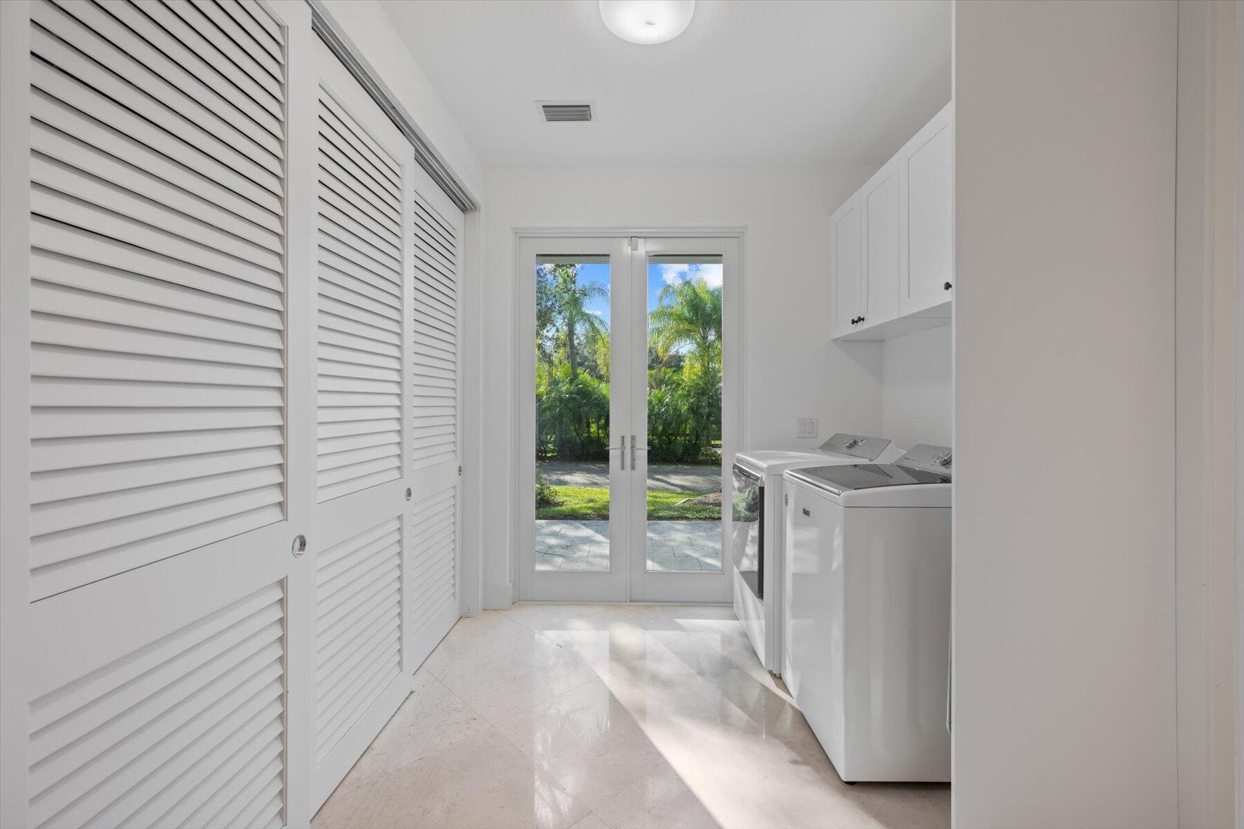 SADDLE TRAIL PARK OF WELL - Residential