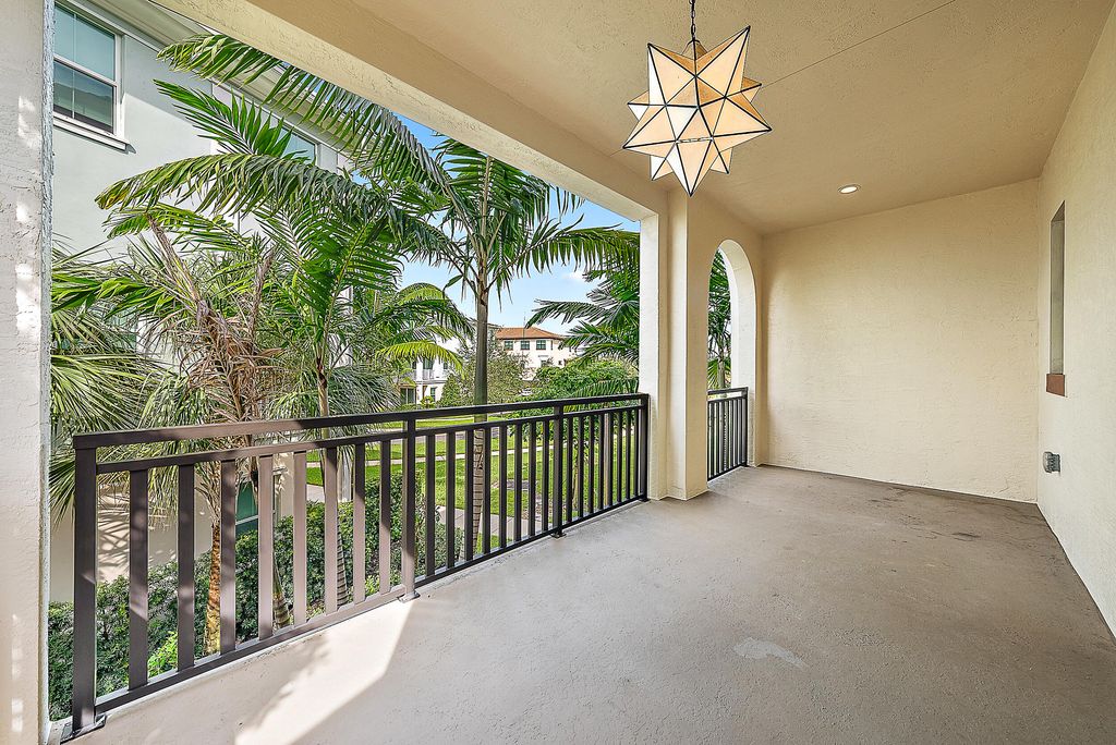 Photo of 12650 Machiavelli Way, Palm Beach Gardens, FL 33418 (MLS # R11021874)