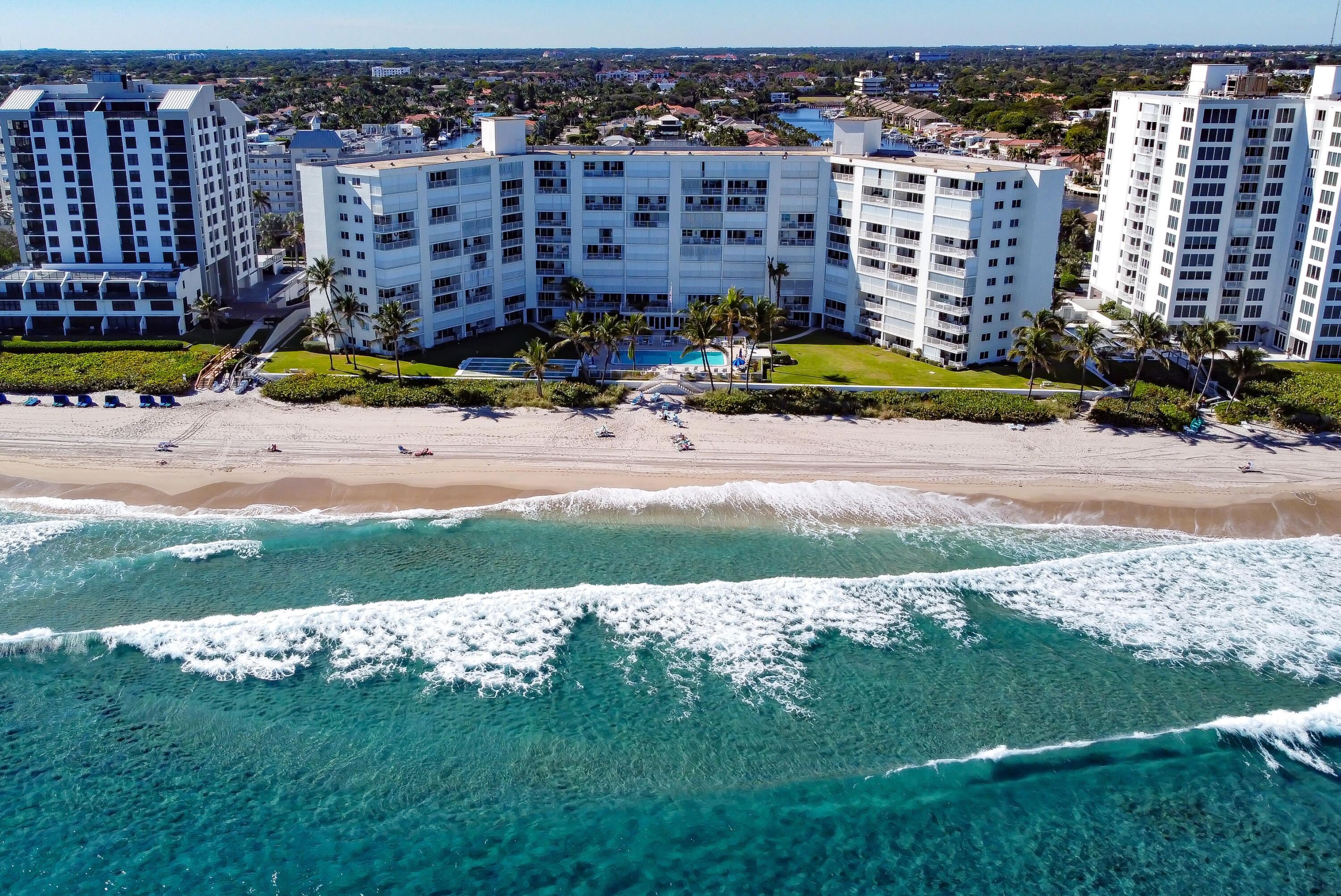 PENTHOUSE TOWERS CONDO - Residential