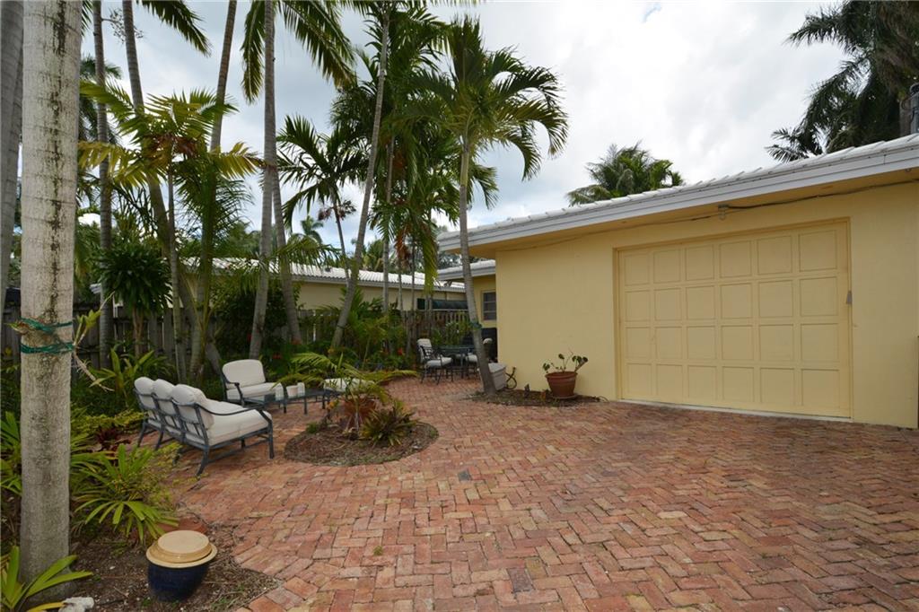 Hollywood 1-21 B - Residential