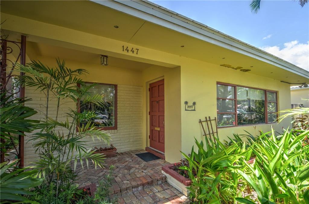 Hollywood 1-21 B - Residential