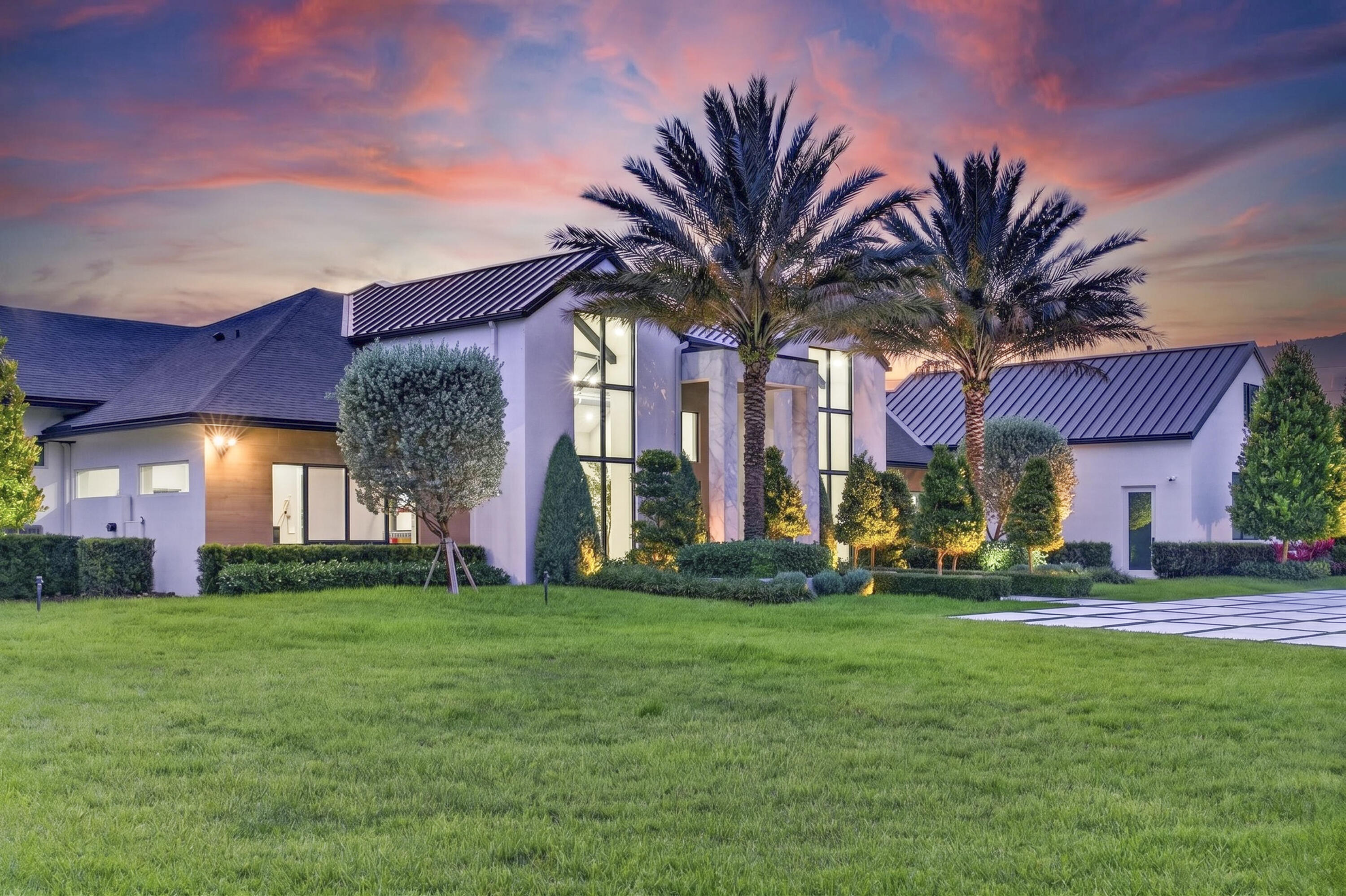 PINETREE - Residential