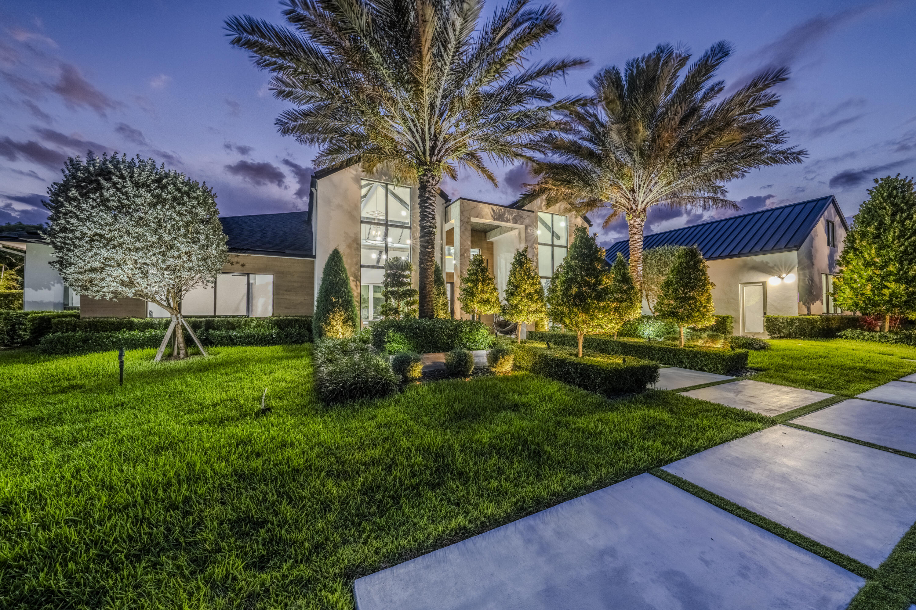 PINETREE - Residential
