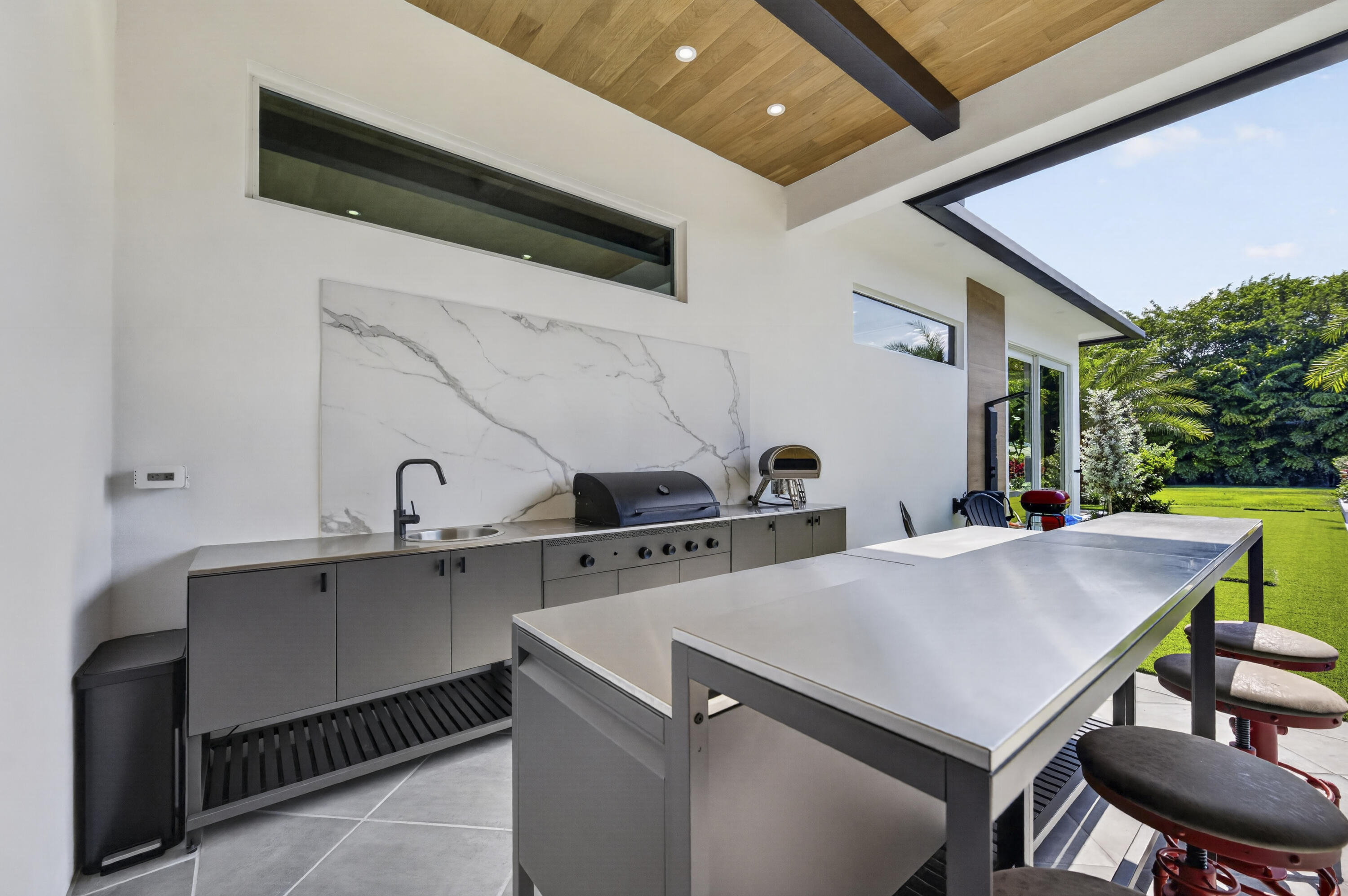PINETREE - Residential