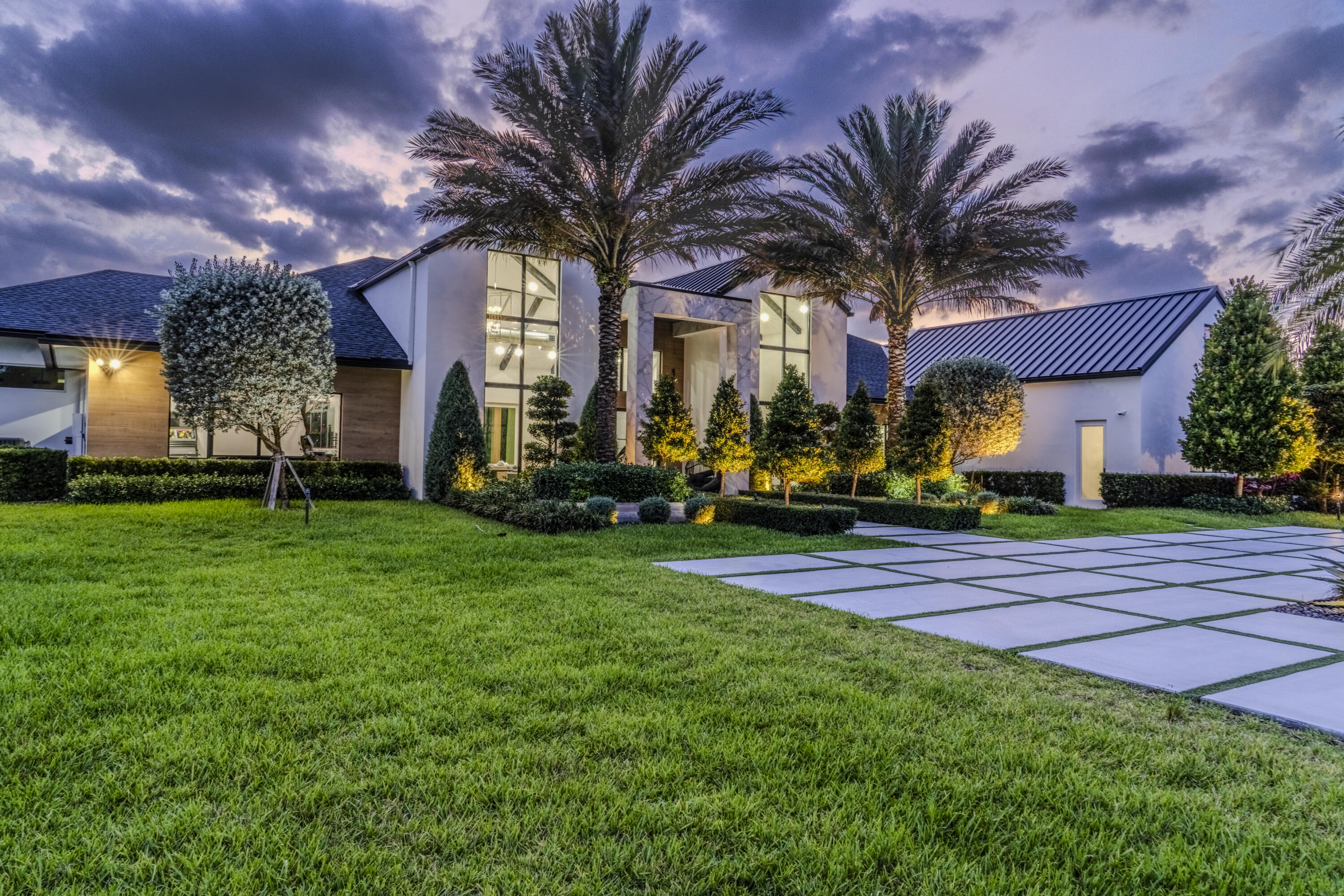 PINETREE - Residential