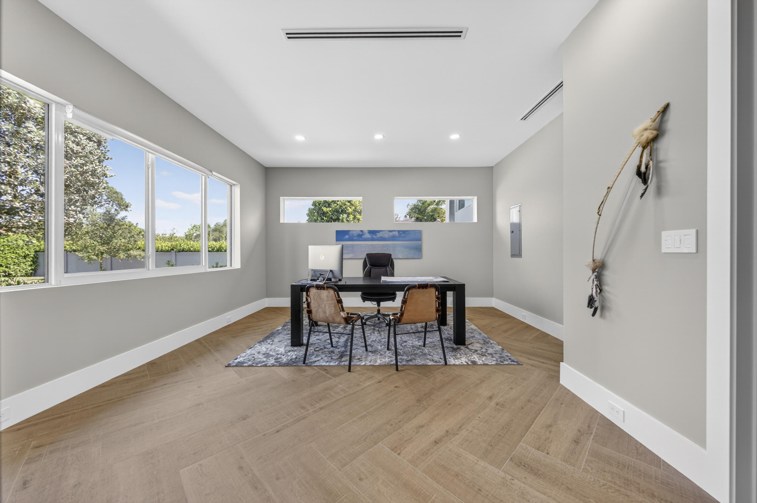PINETREE - Residential