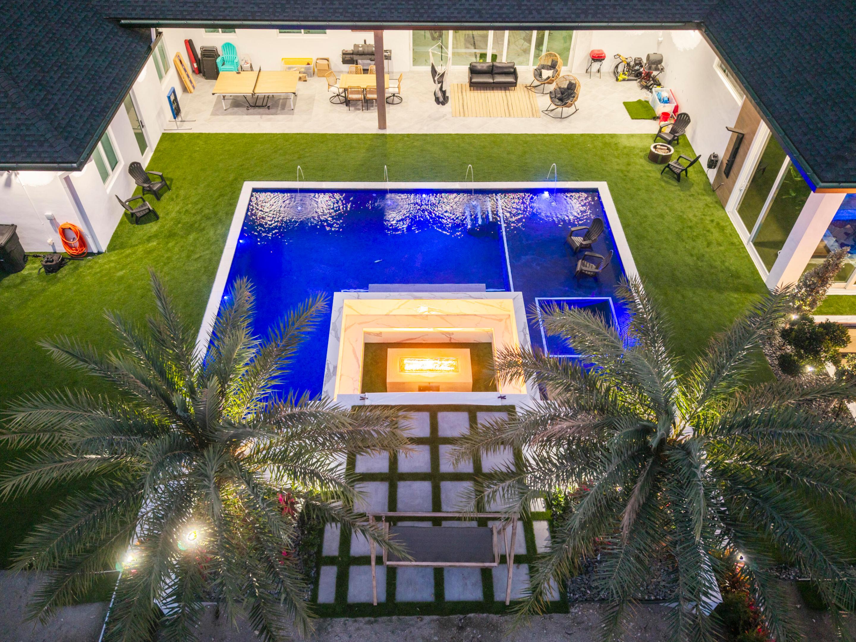 PINETREE - Residential