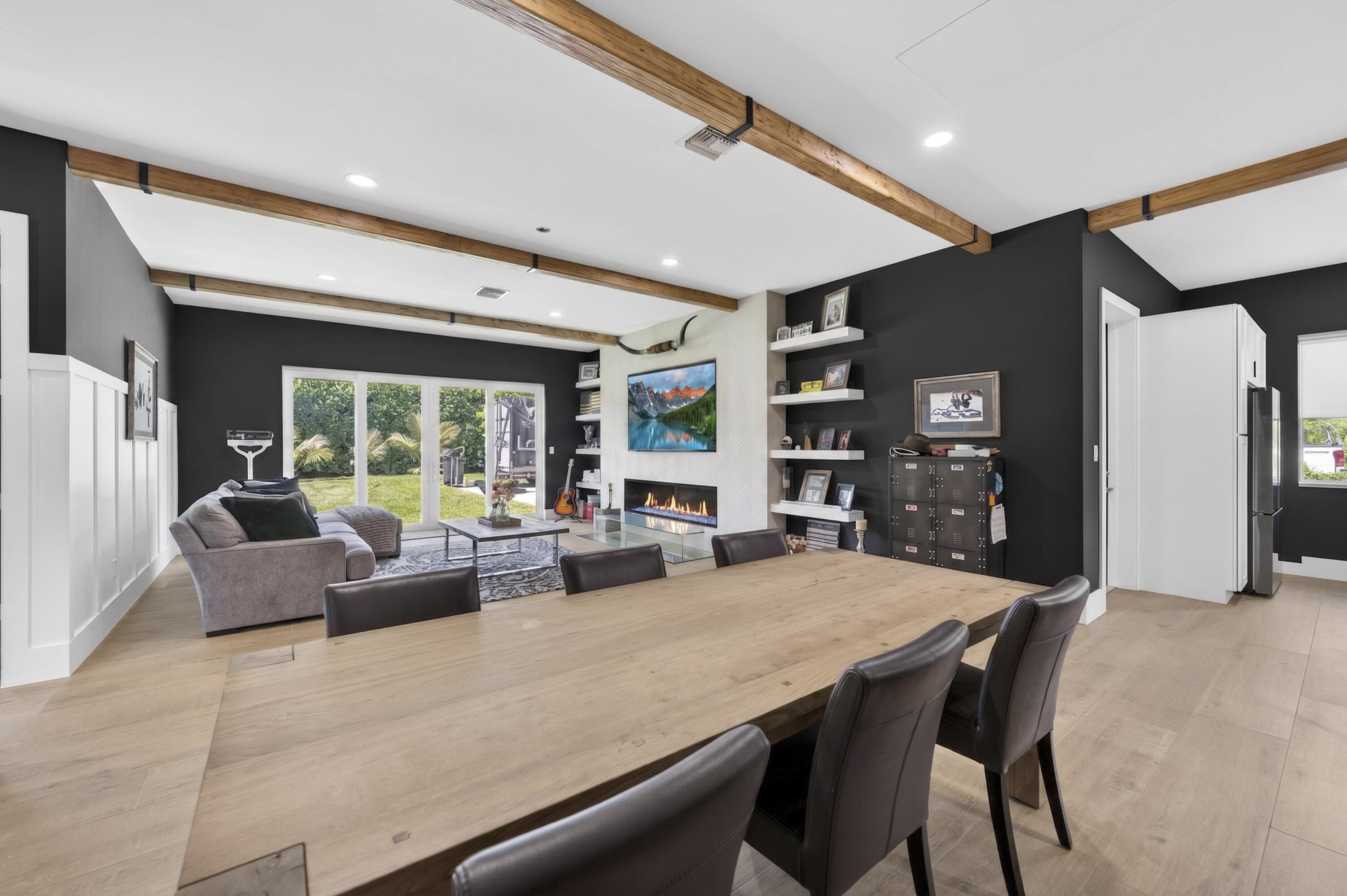 PINETREE - Residential