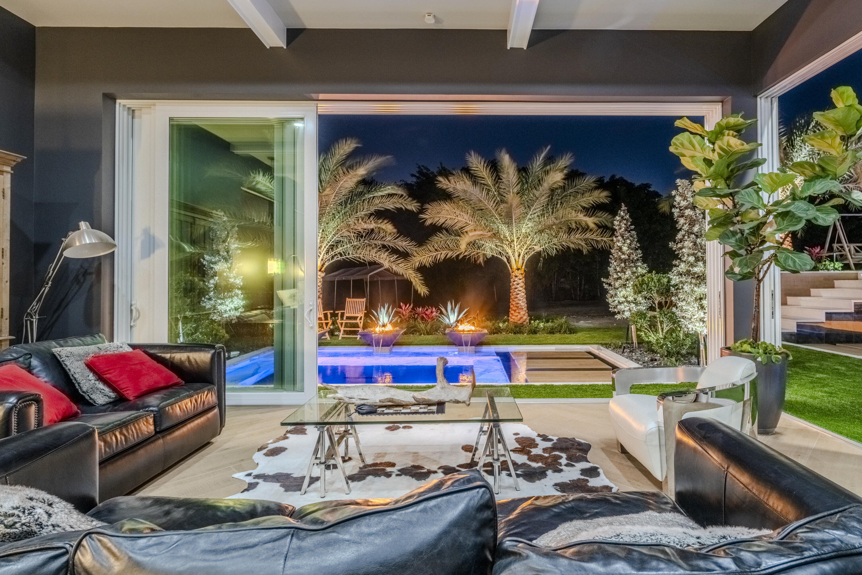 PINETREE - Residential