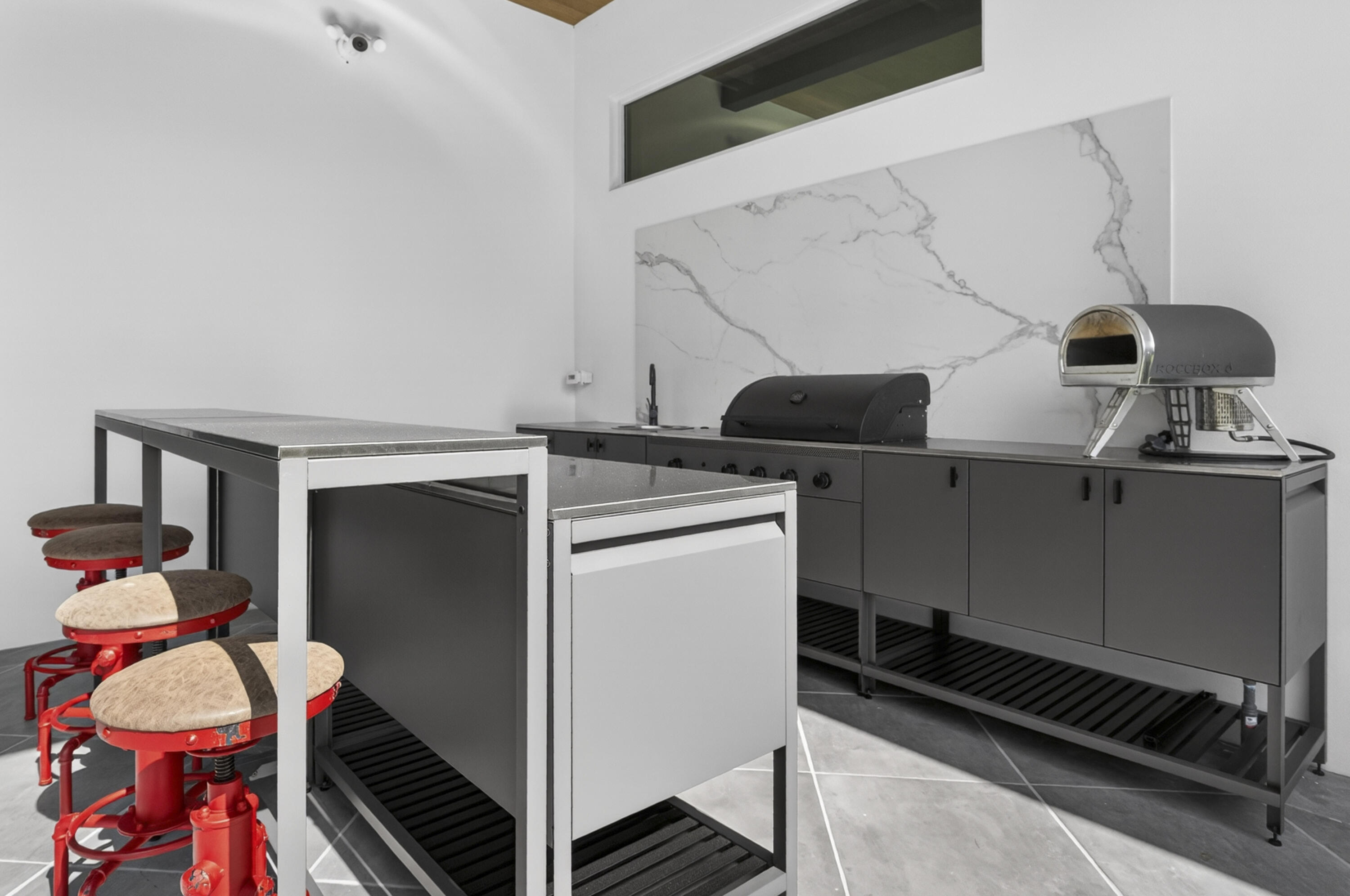 PINETREE - Residential