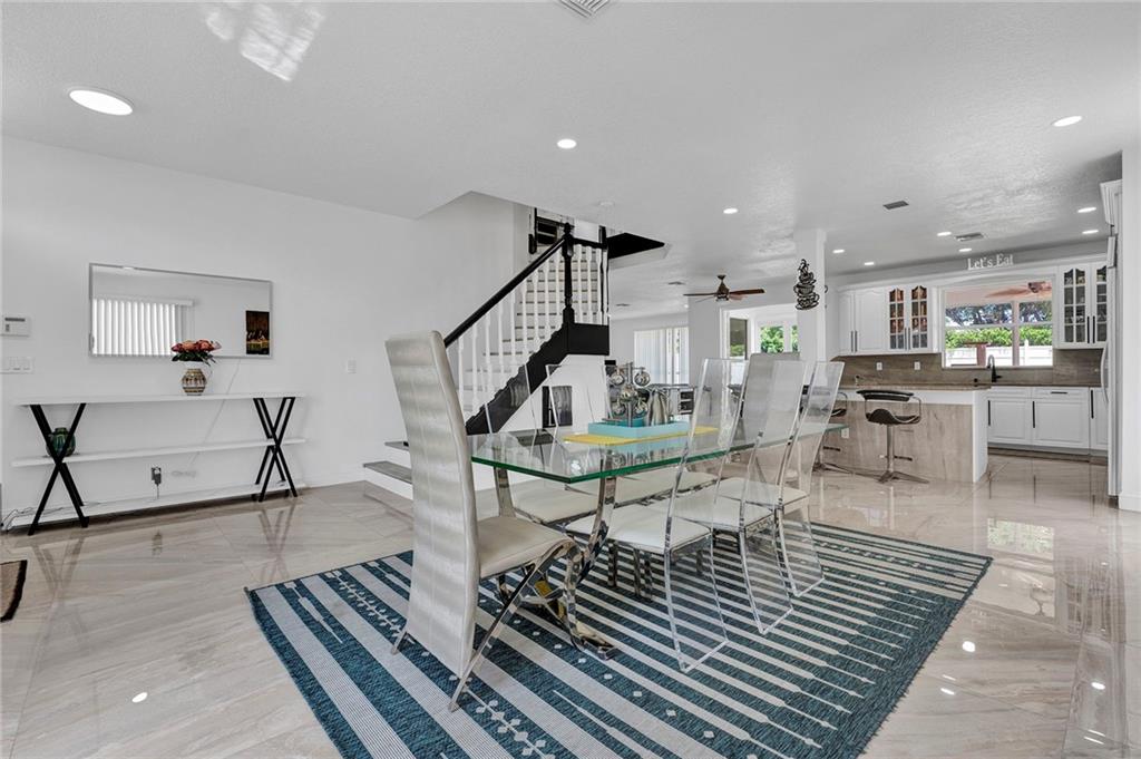 LAKE CHARLESTON - Residential