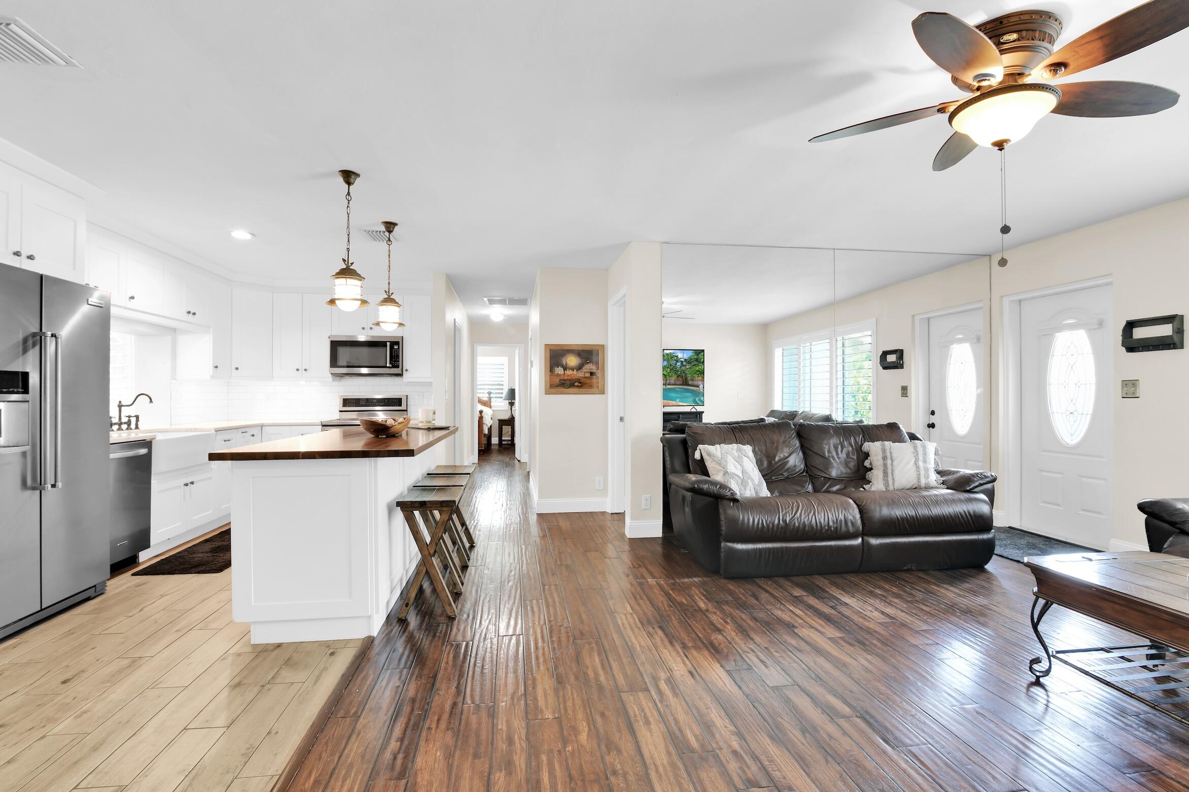 1017 SE 7TH Street