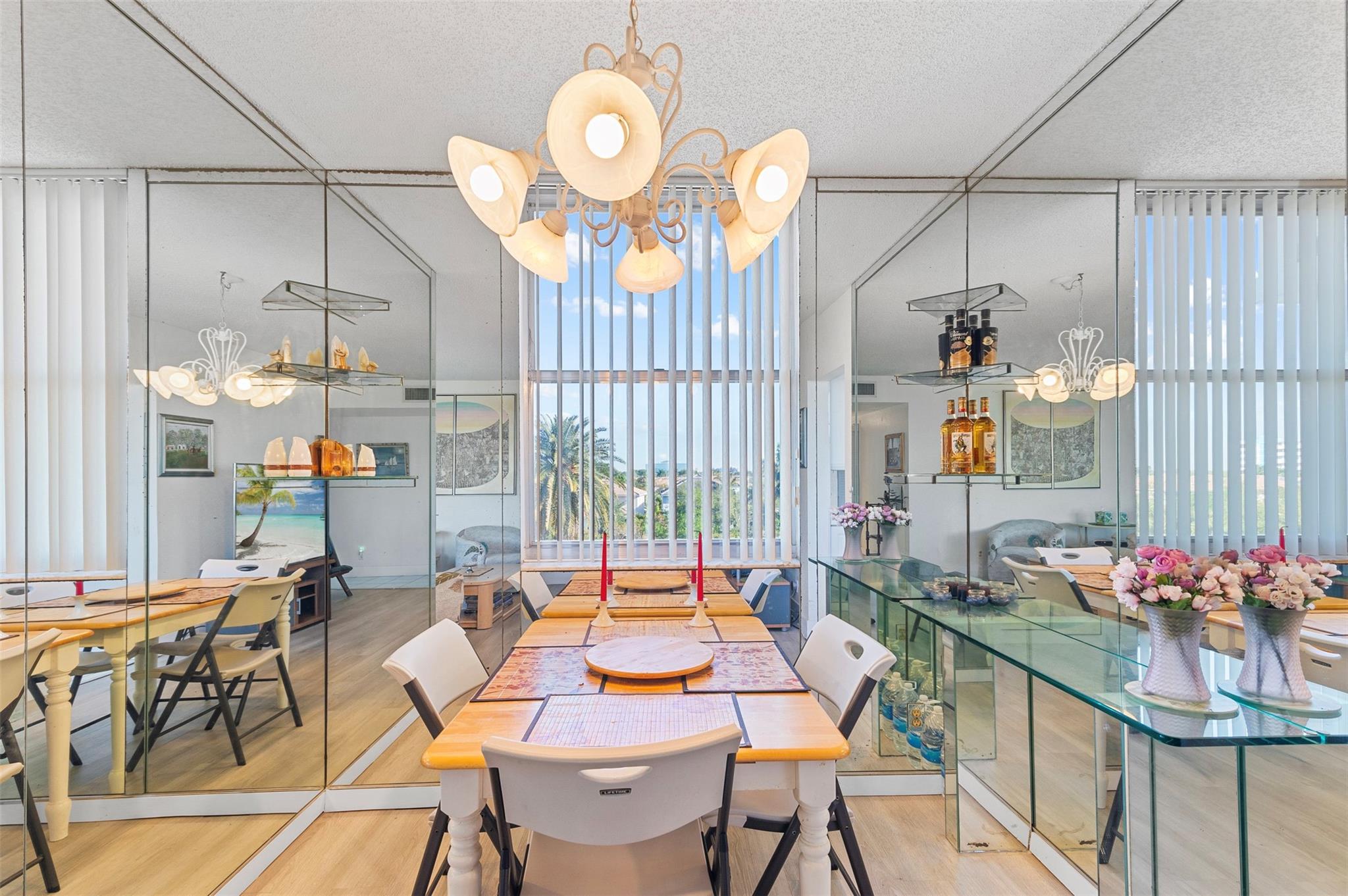 HILLCREST EAST NO 22 COND - Residential