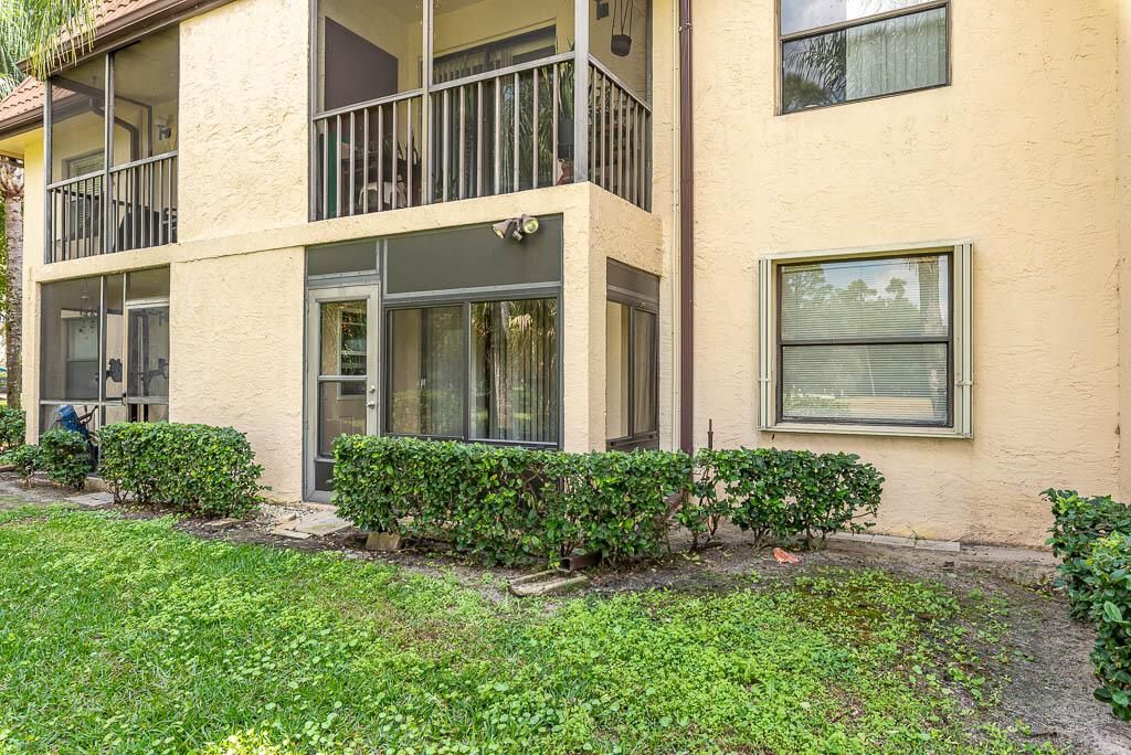 Photo of 7101 Golf Colony Court #105, Lake Worth, FL 33467 (MLS # R11018266)