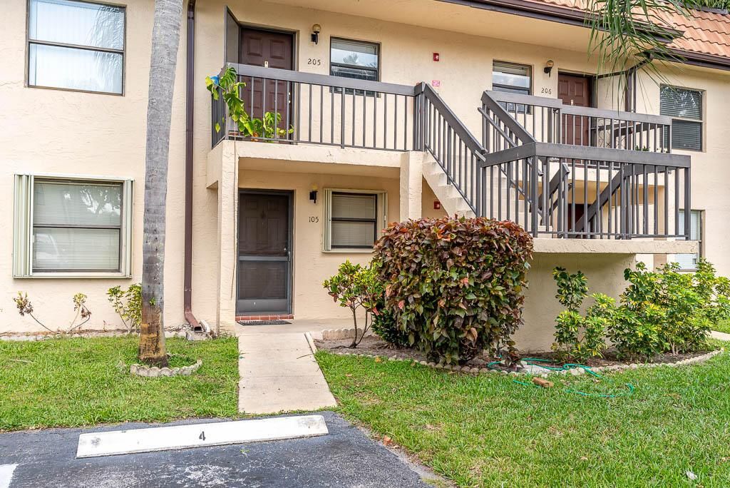 Photo of 7101 Golf Colony Court #105, Lake Worth, FL 33467 (MLS # R11018266)
