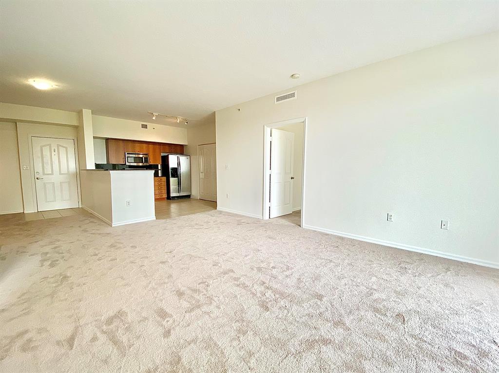 PINEAPPLE GROVE VILLAGE C - Residential Lease