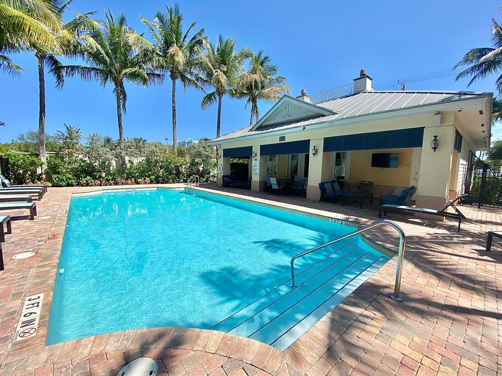 PINEAPPLE GROVE VILLAGE C - Residential Lease