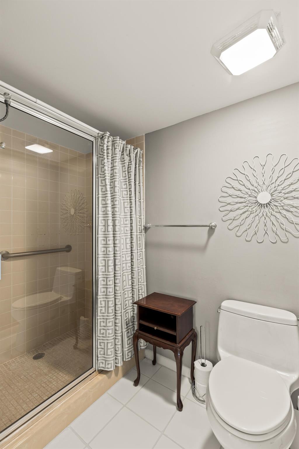 Whitehall Condo at Camino Real - Residential