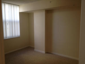 STRAND CONDOMINIUM - Residential Lease