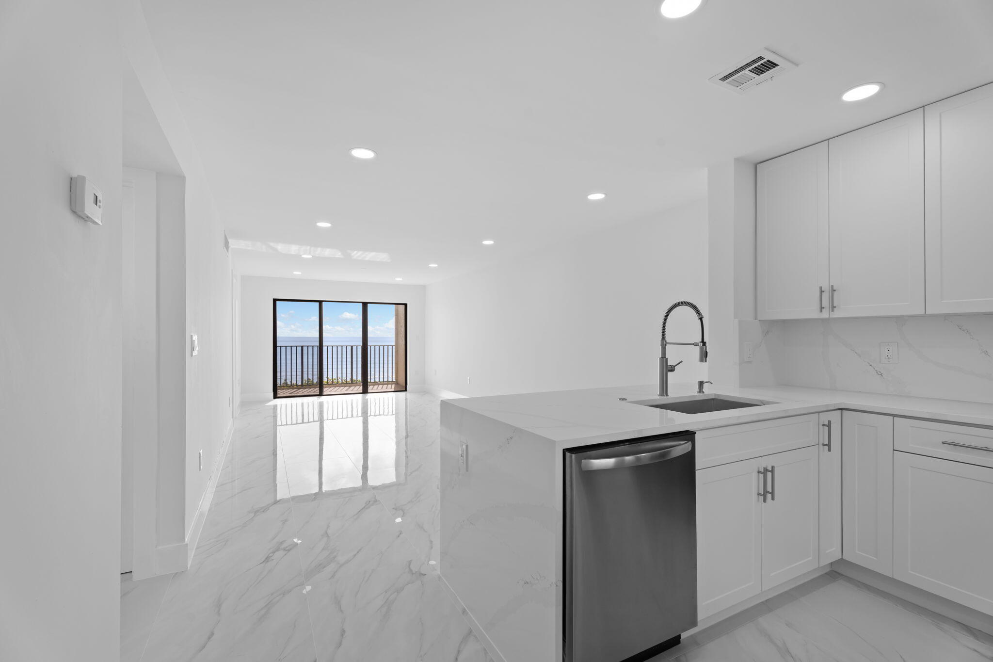 7420 S Ocean Drive 314